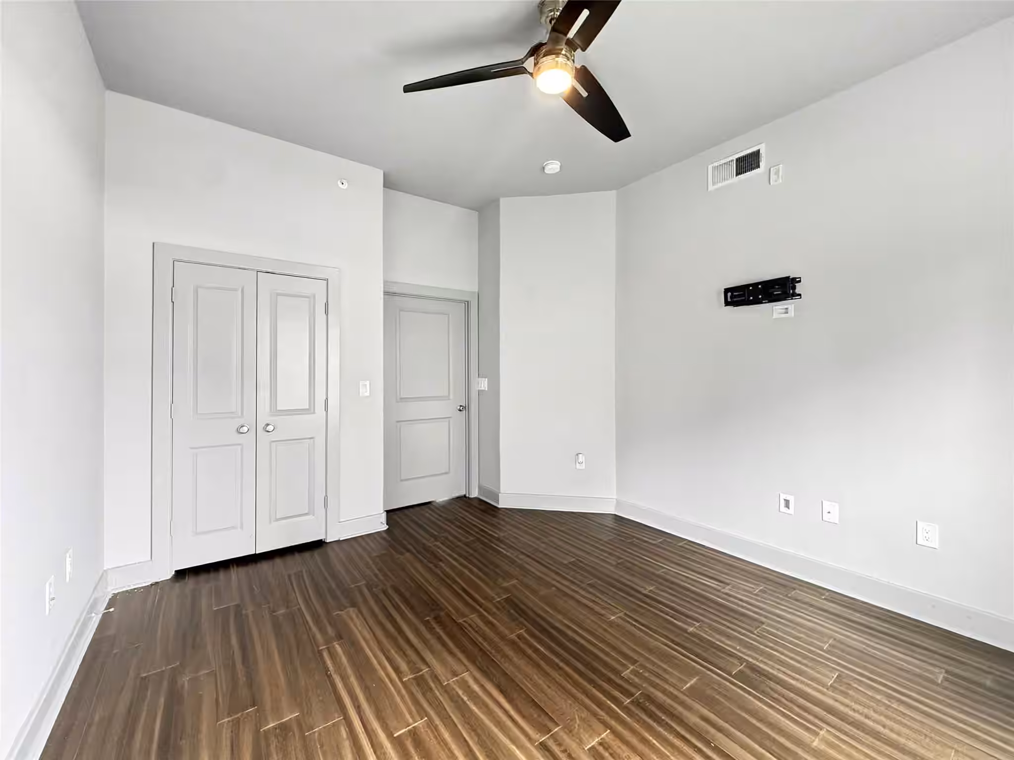 Photo 5 of 1901 Post Oak Boulevard 4103, Houston, TX