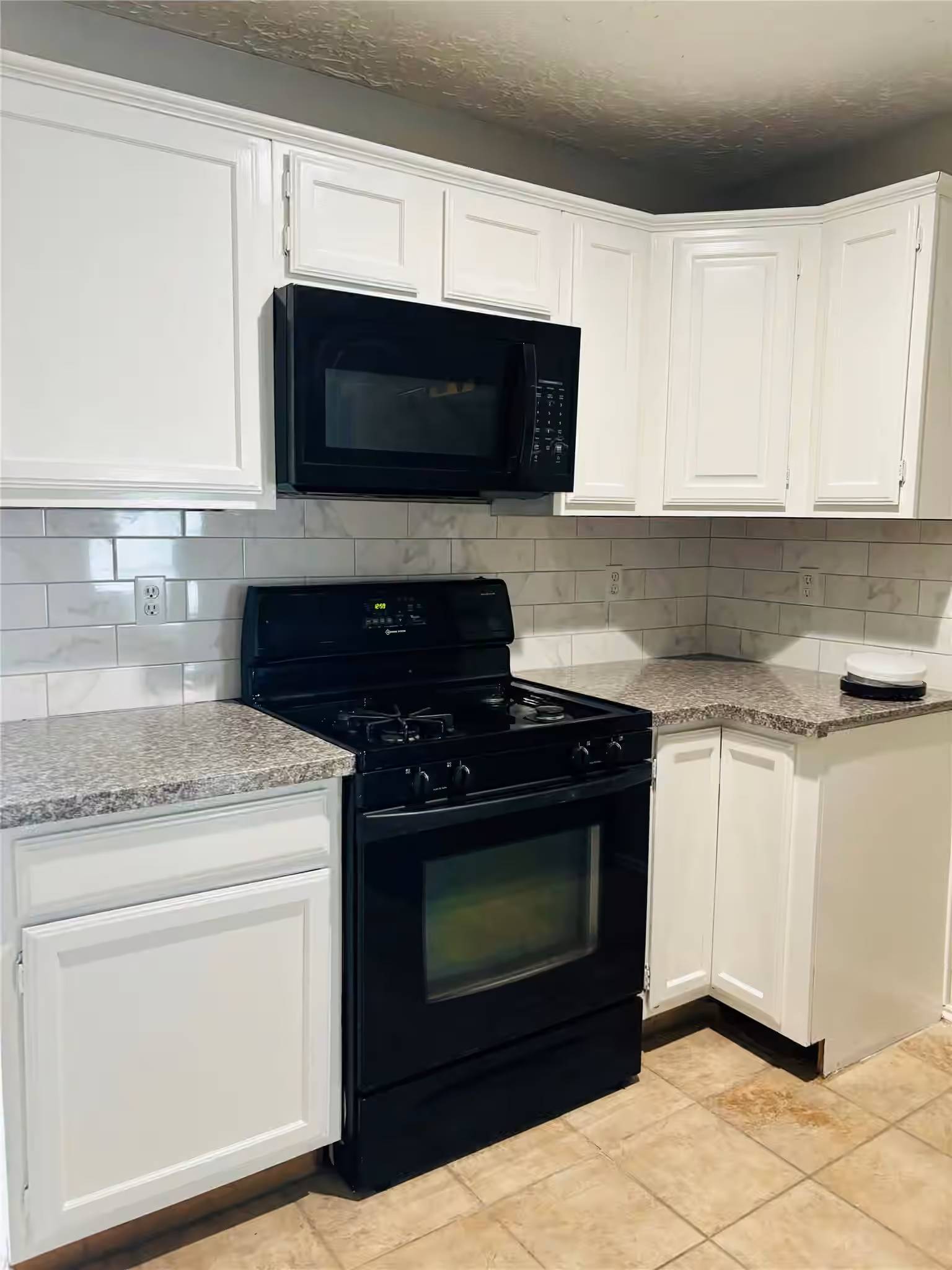 Photo 2 of 11514 Villa Heights Drive, Houston, TX