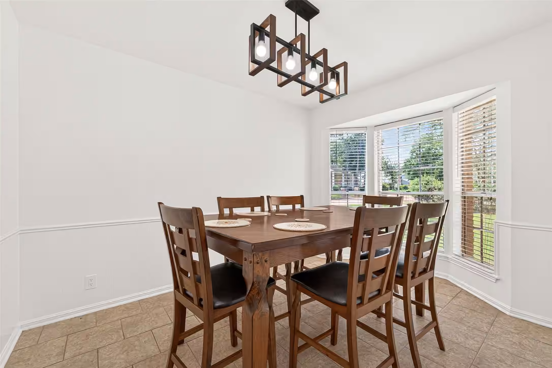 Photo 7 of 1523 Bodart Drive, Houston, TX