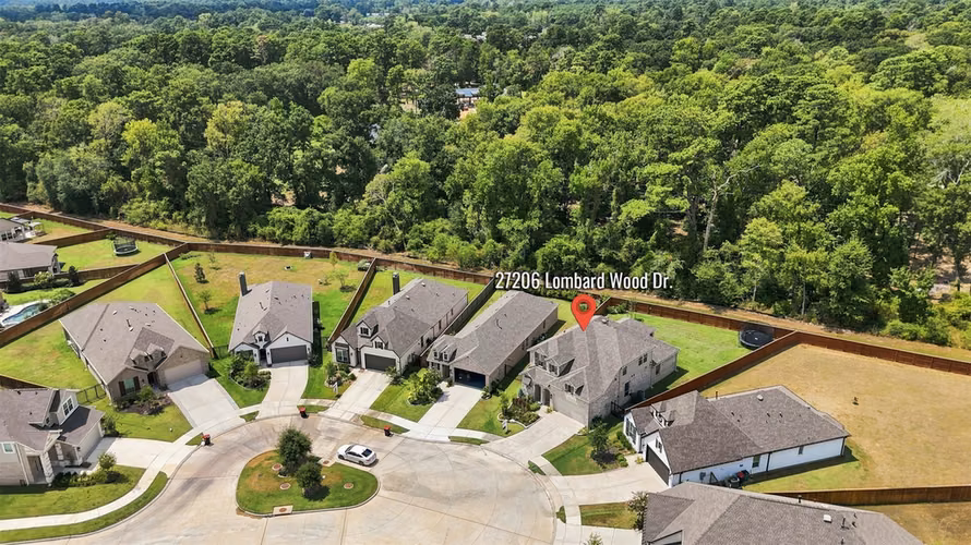 Photo 5 of 27206 Lombard Wood Drive, Magnolia, TX