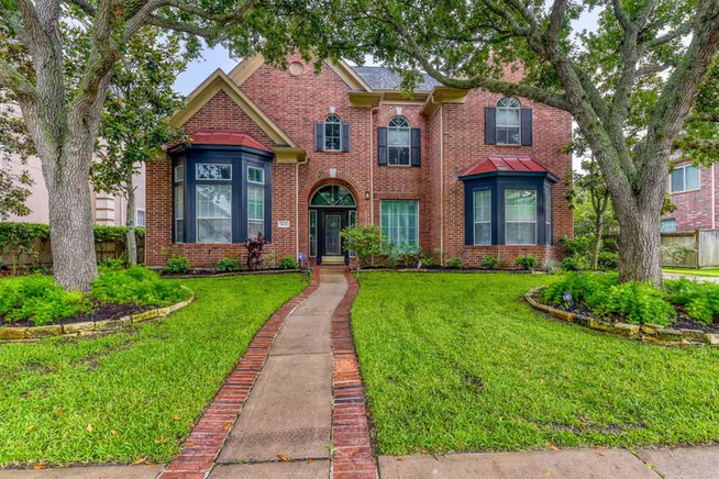 Photo of 2610 W Bainbridge Circle, Pearland, TX