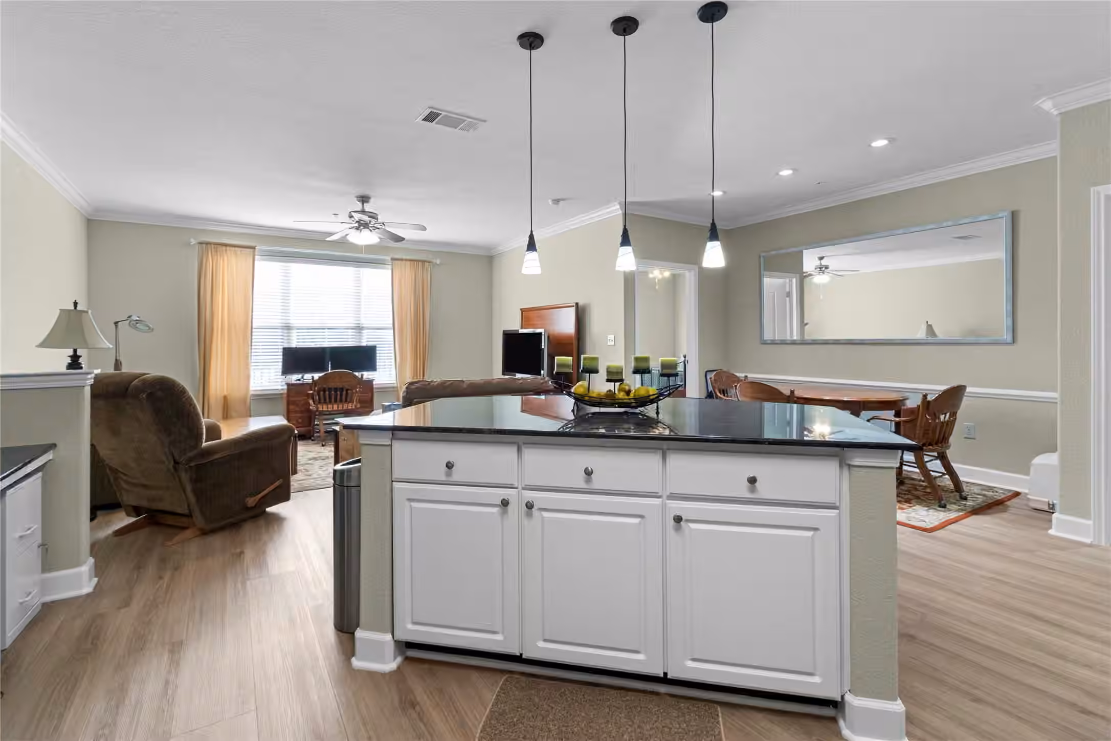 Photo 7 of 1711 Old Spanish Trail 136, Houston, TX