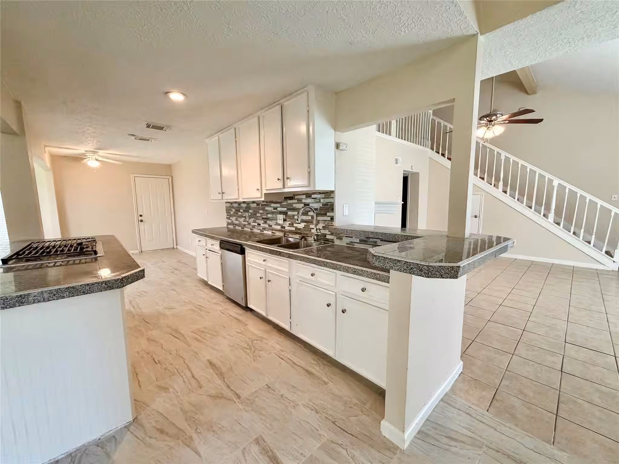 Photo 3 of 16310 Calistoga Court, Houston, TX