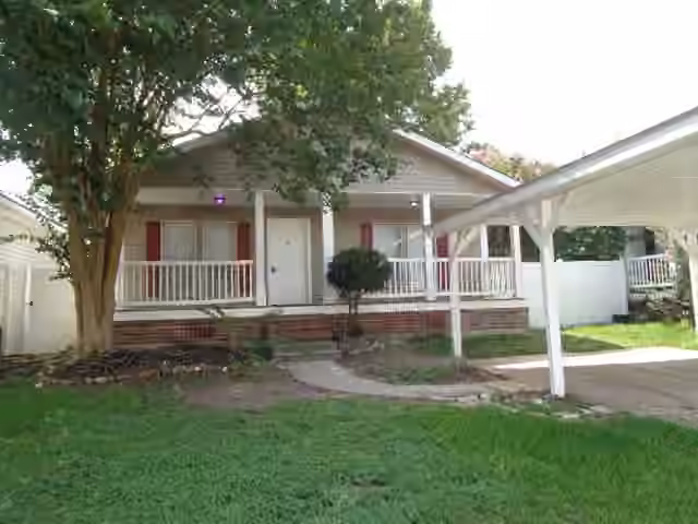 Photo of 10015 Summerberry Lane, Tomball, TX 77375