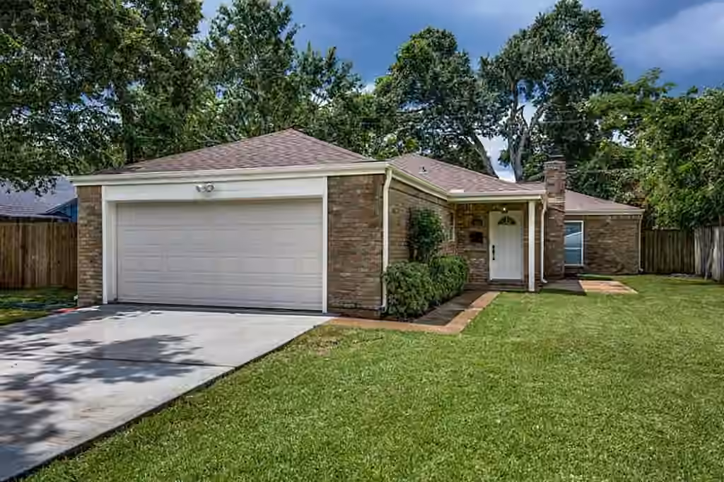 Photo of 10061 Timberwood Drive, Houston, TX