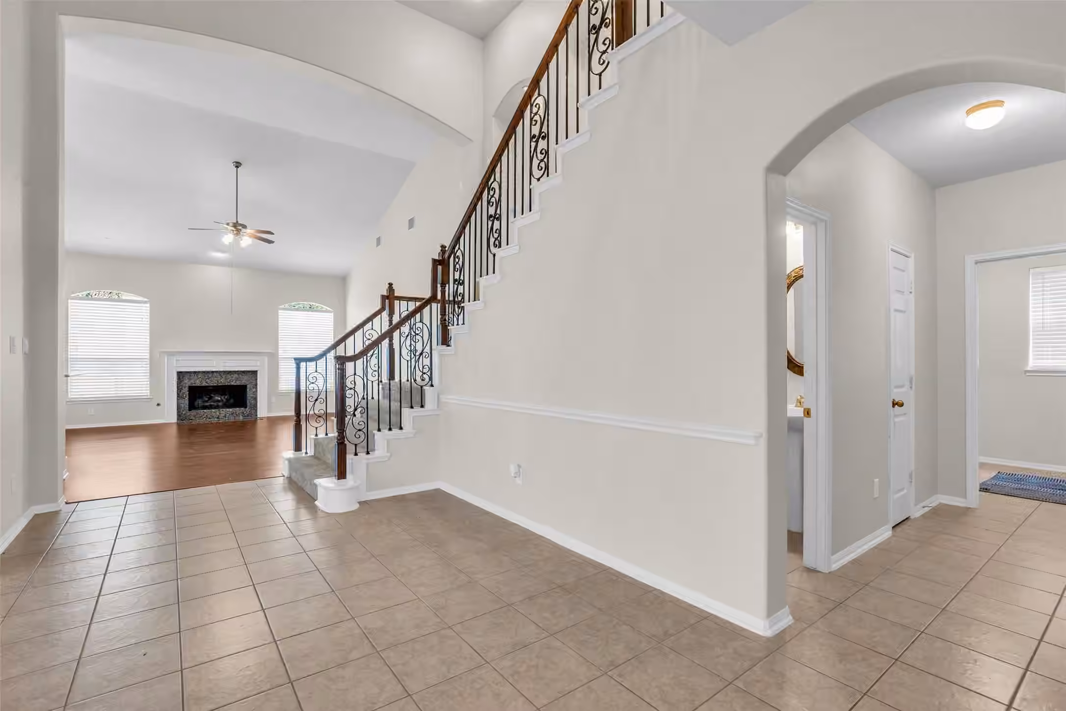 Photo 4 of 3219 Legends Mist Drive, Spring, TX