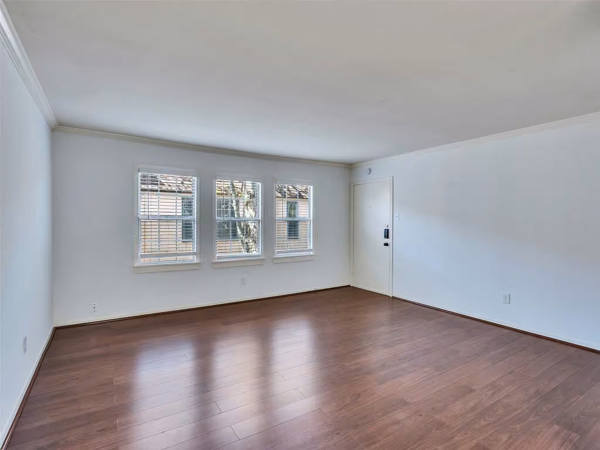Photo 7 of 5230 Arboles Drive 4, Houston, TX