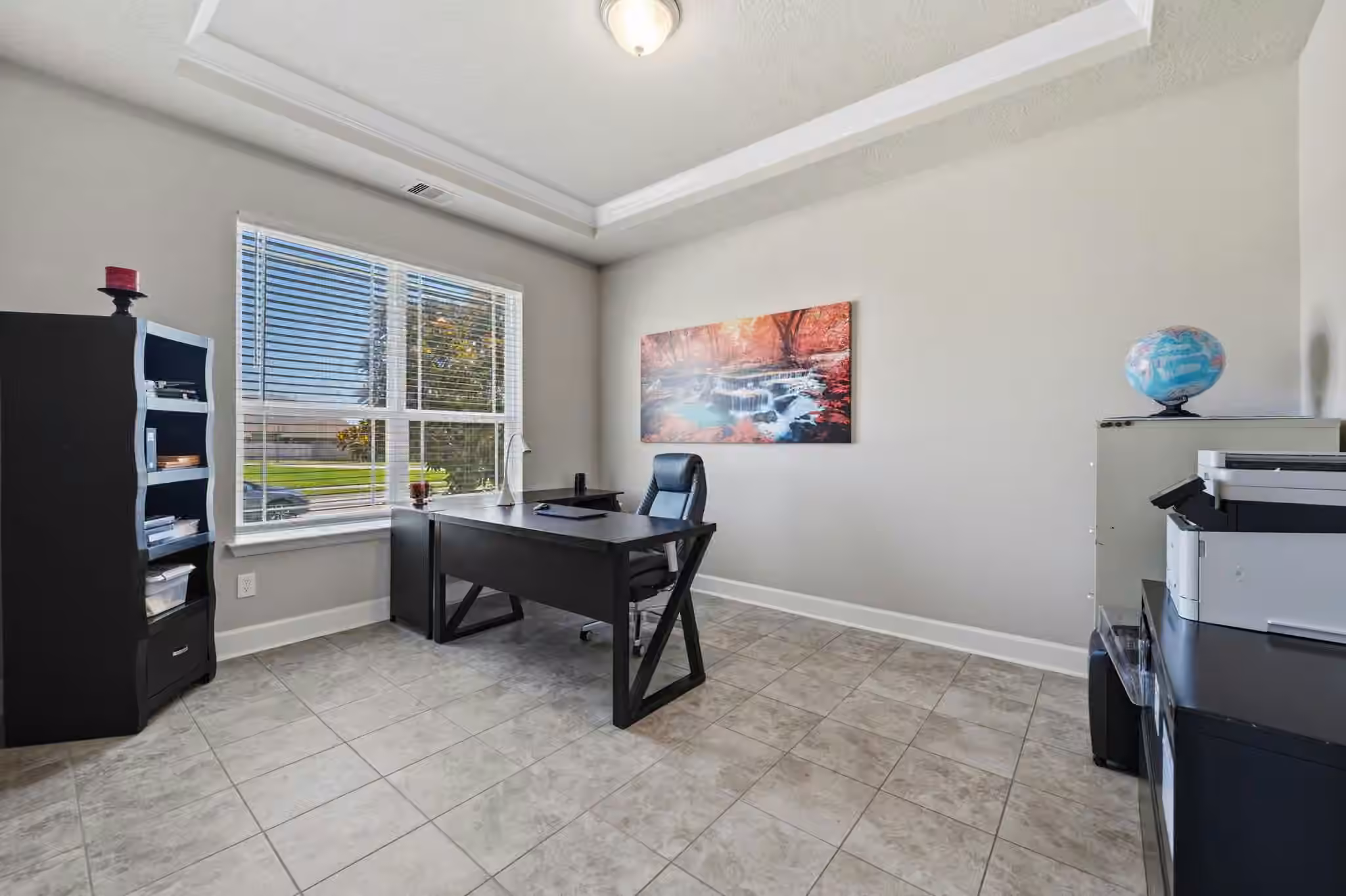 Photo 6 of 9823 Oaklawn Drive, Mont Belvieu, TX