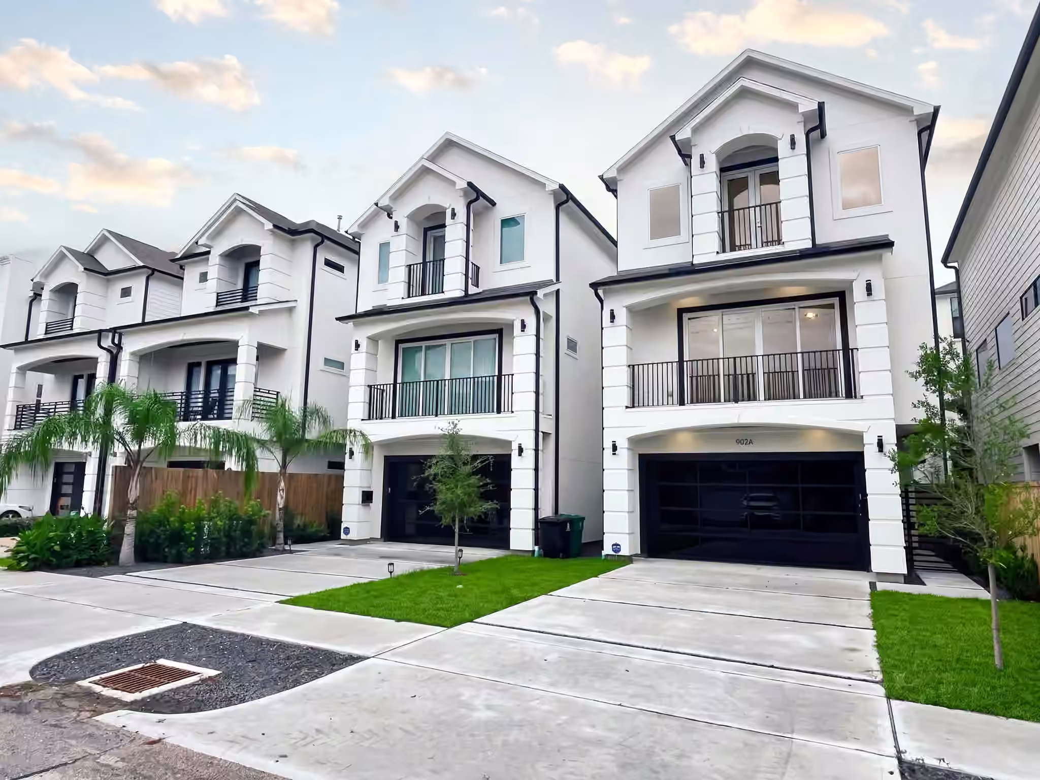 Photo of 902 Knox Street A, Houston, TX 77007