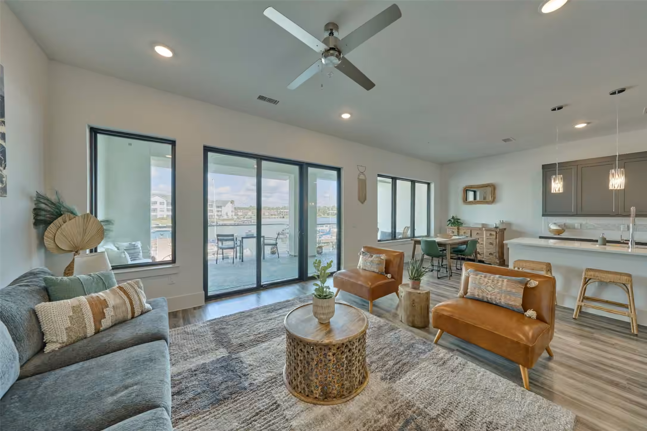 Photo 3 of 199 Waterpoint Court 104, Conroe, TX