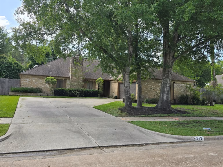 Photo of 742 Rolling Mill Drive, Sugar Land, TX