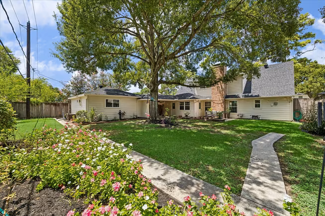 Photo 6 of 926 Ashford Parkway, Houston, TX