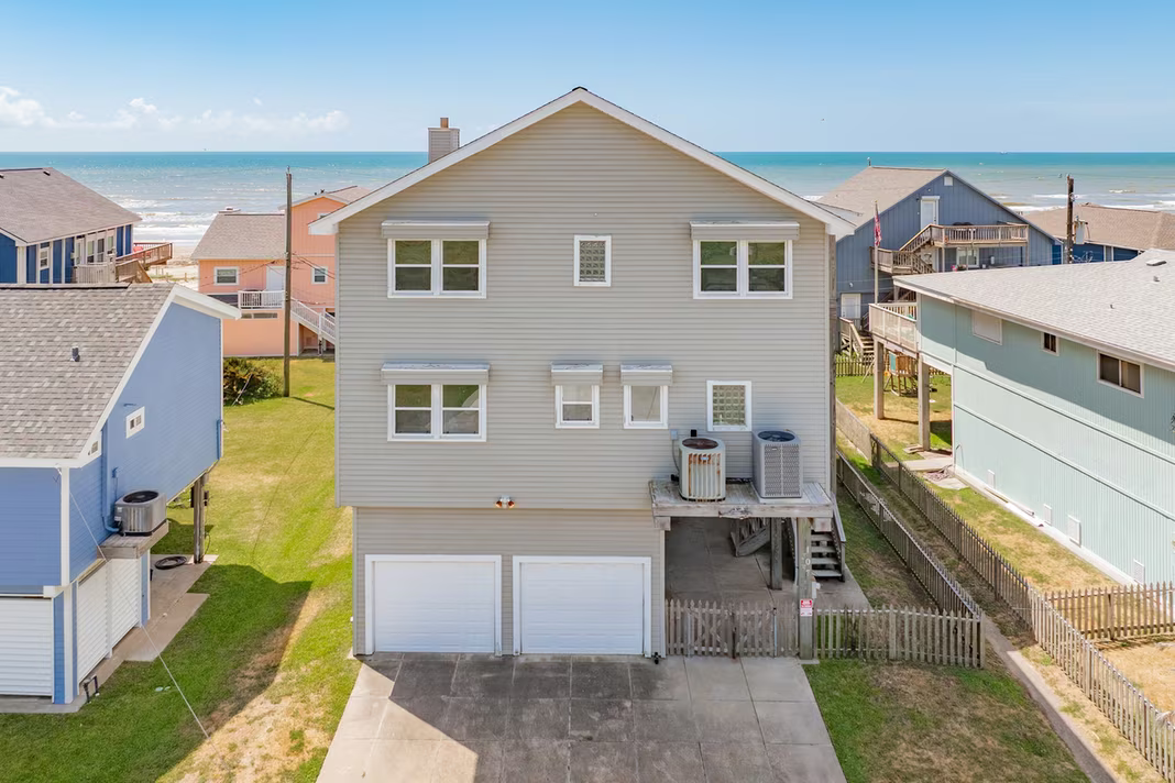 Photo 2 of 13037 John Reynolds Road, Galveston, TX