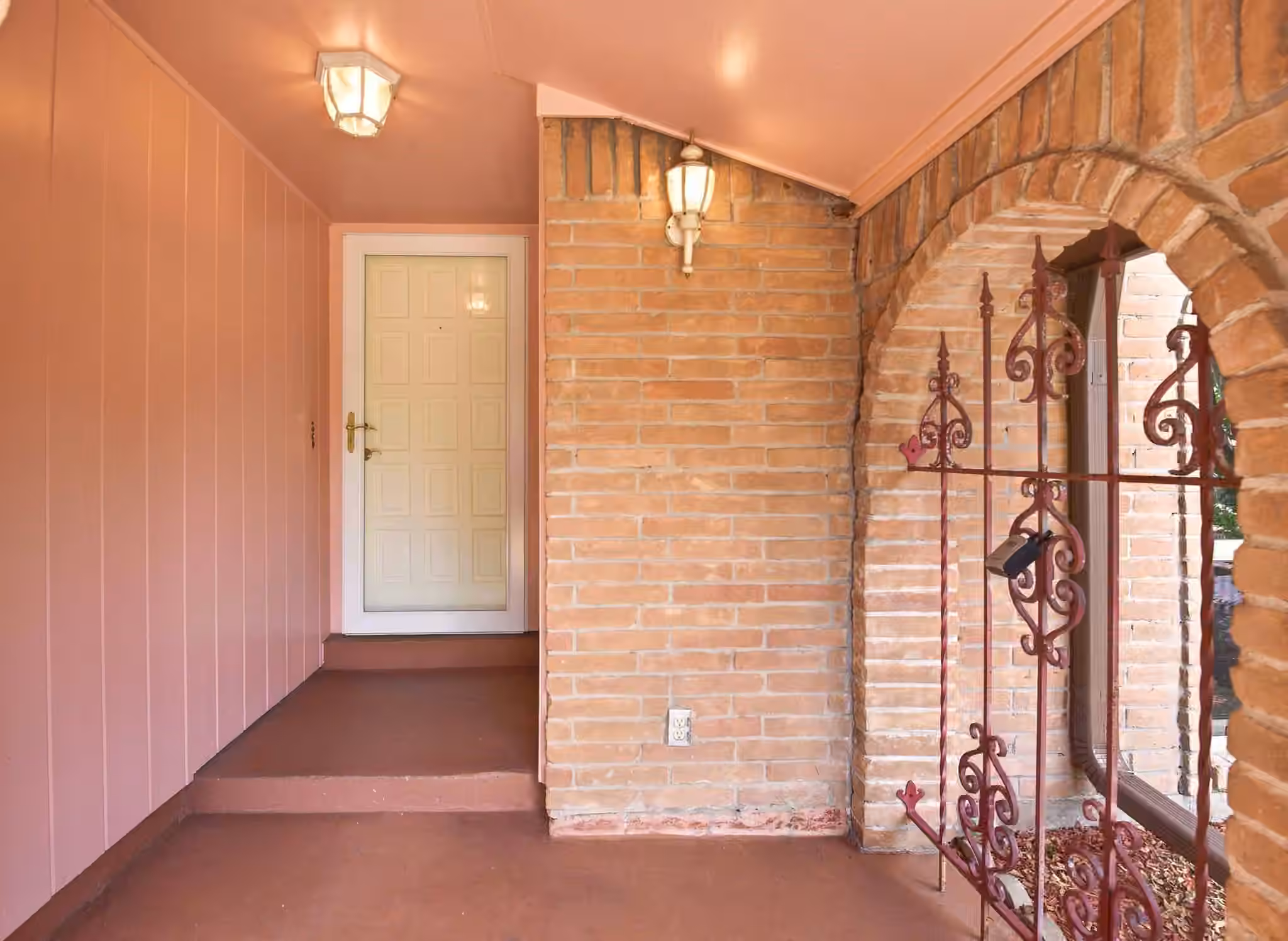 Photo 6 of 730 Seacliff Drive, Houston, TX