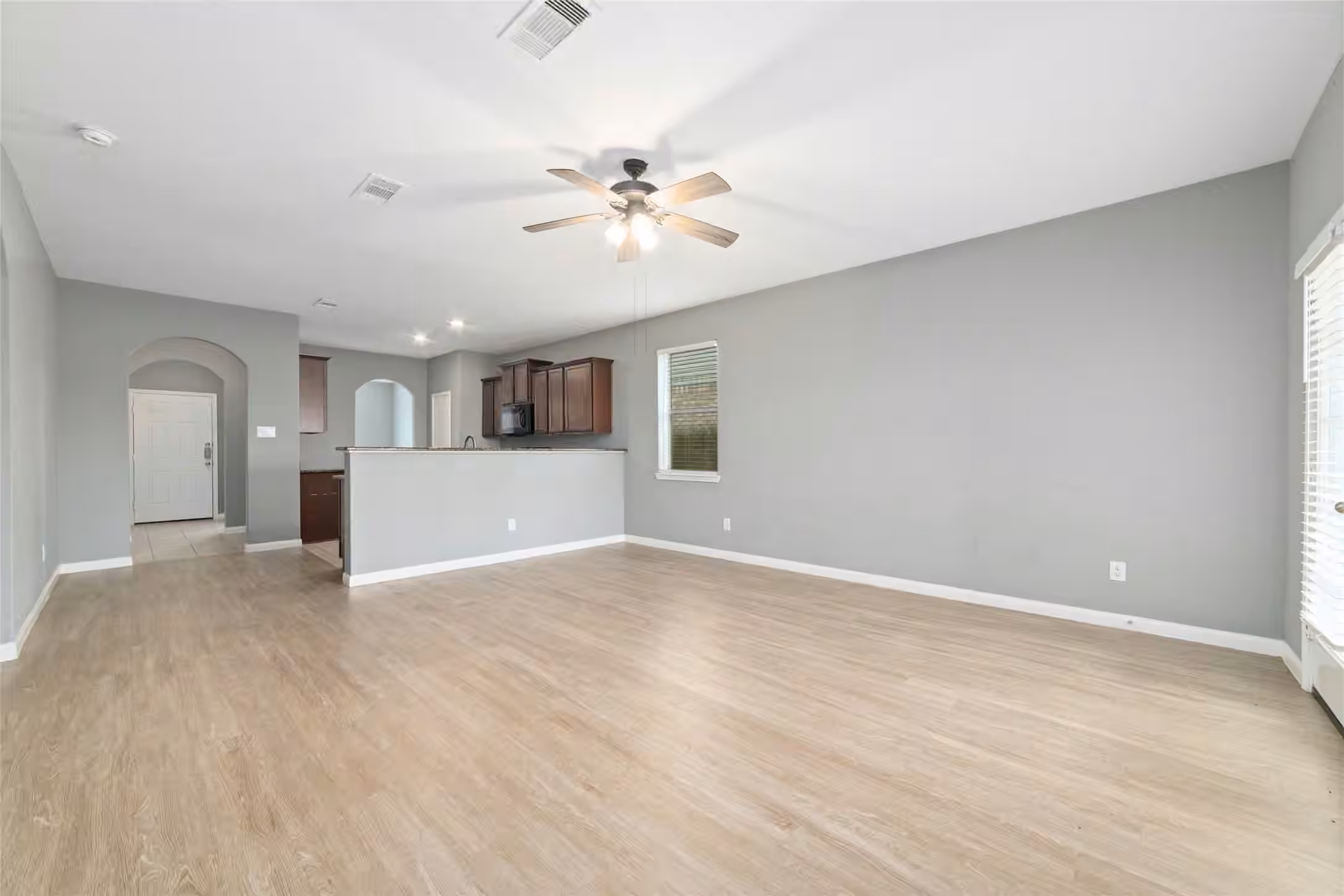 Photo 7 of 1077 Mule Ridge Drive, Katy, TX