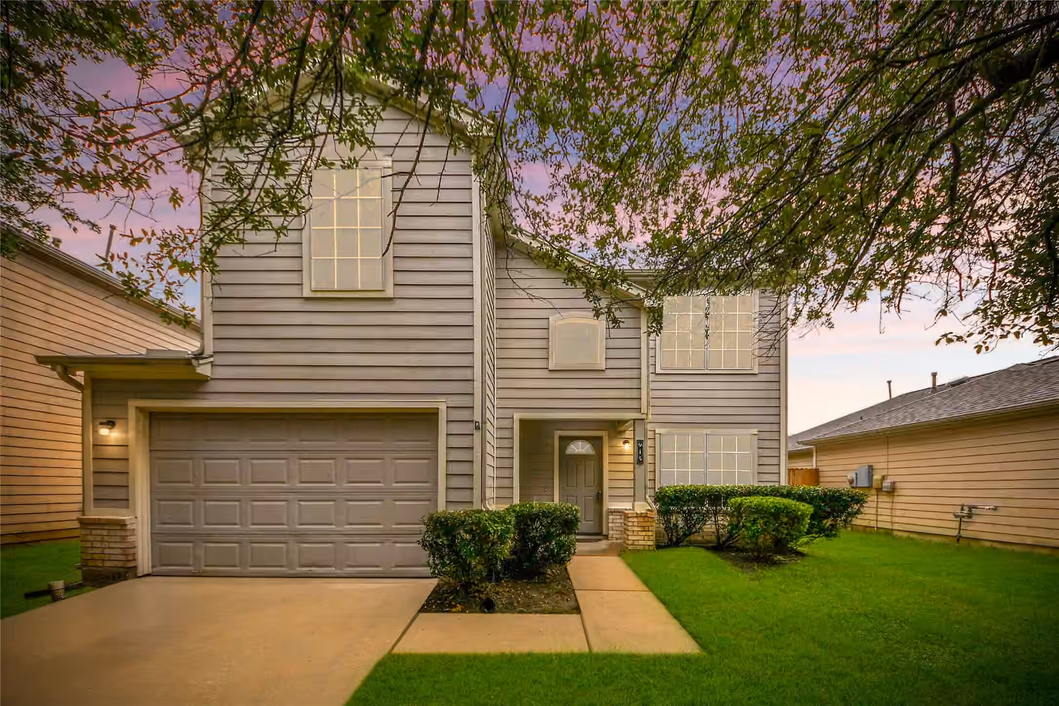 Photo of 915 Grand Plains Drive, Houston, TX 77090