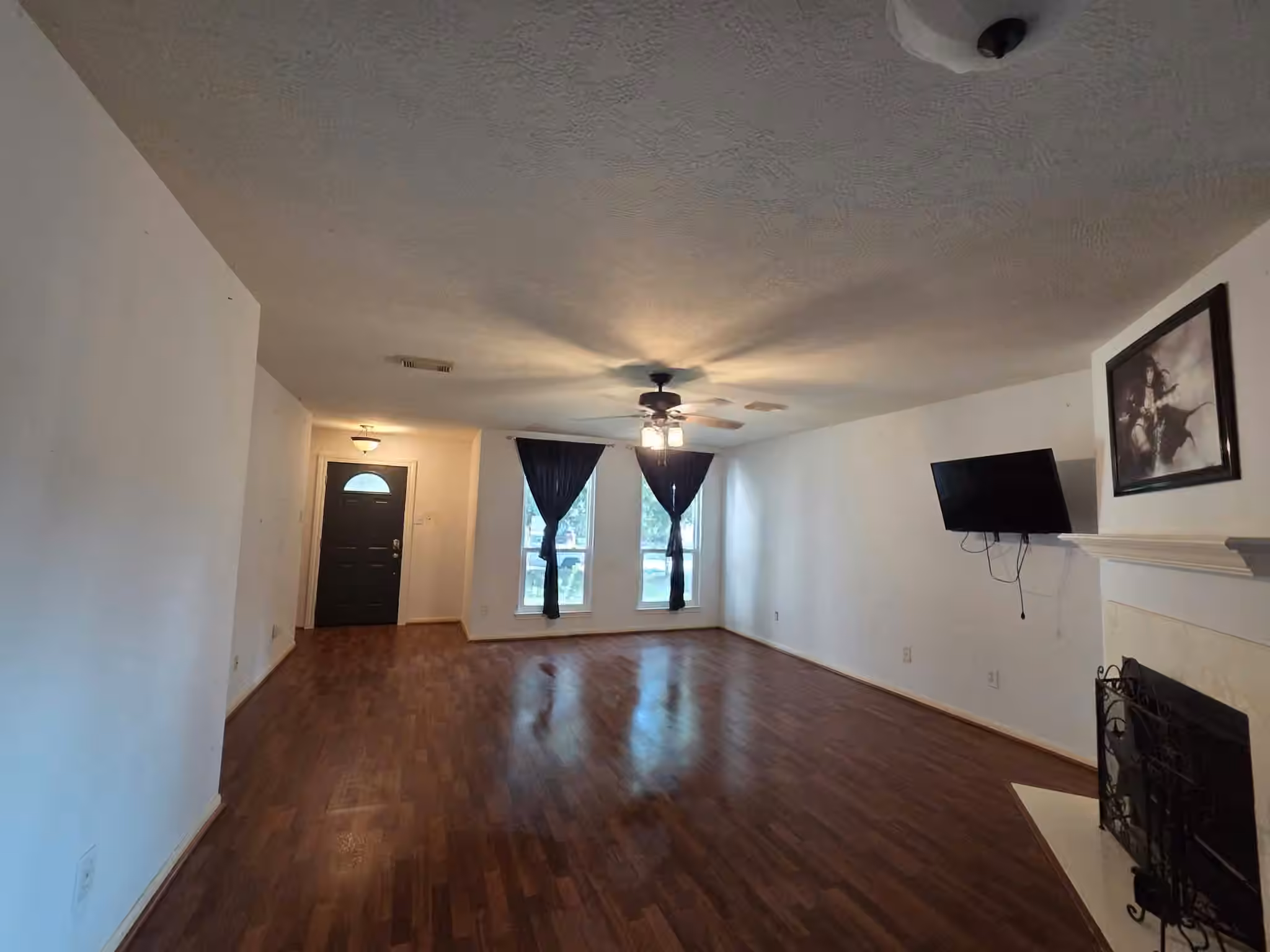 Photo 5 of 4827 Gypsy Forest Drive, Humble, TX