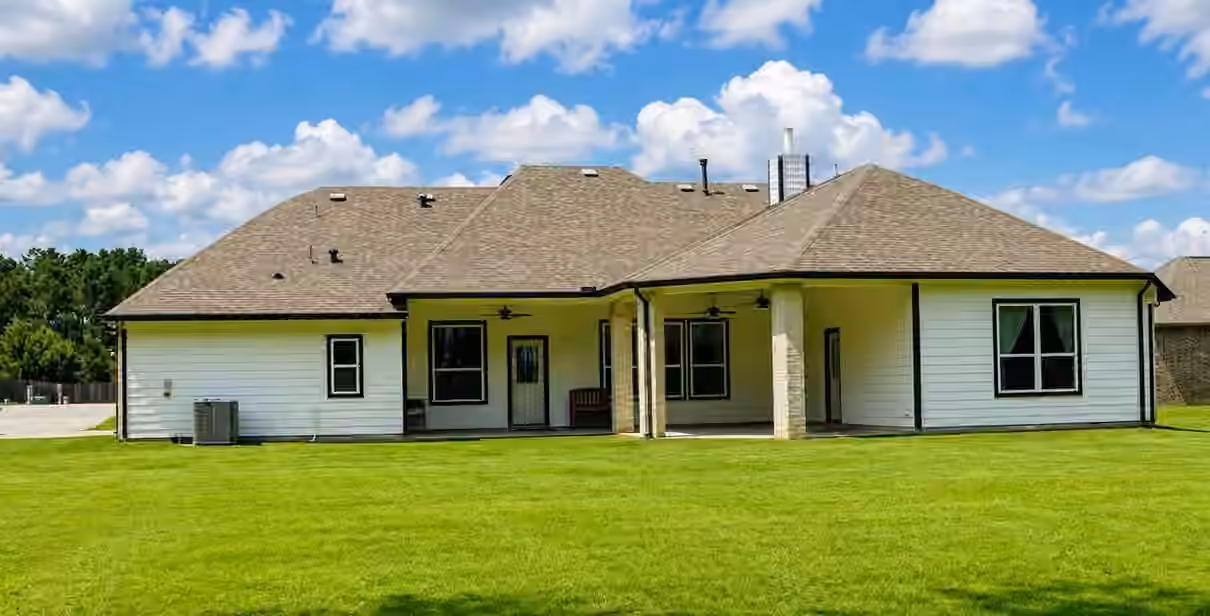Photo 4 of 16438 Stonewall Street, Conroe, TX