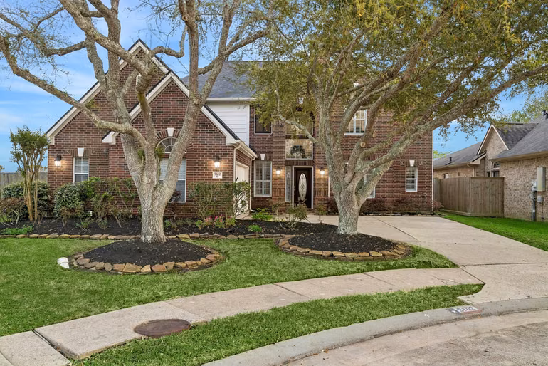 Photo 4 of 5102 Hidden Brook Ln, League City, TX