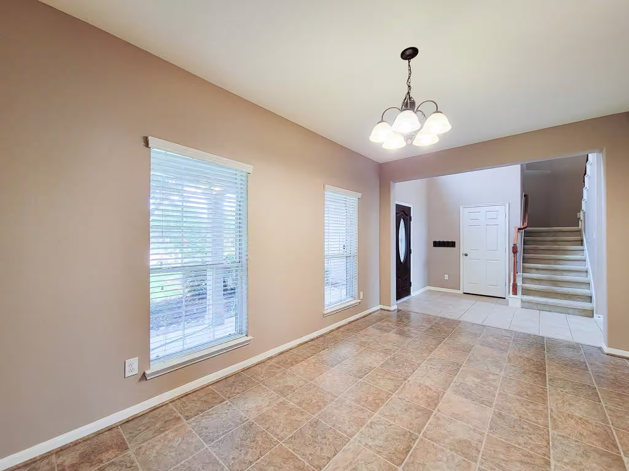 Photo 6 of 819 Arlington Lane, Rosenberg, TX