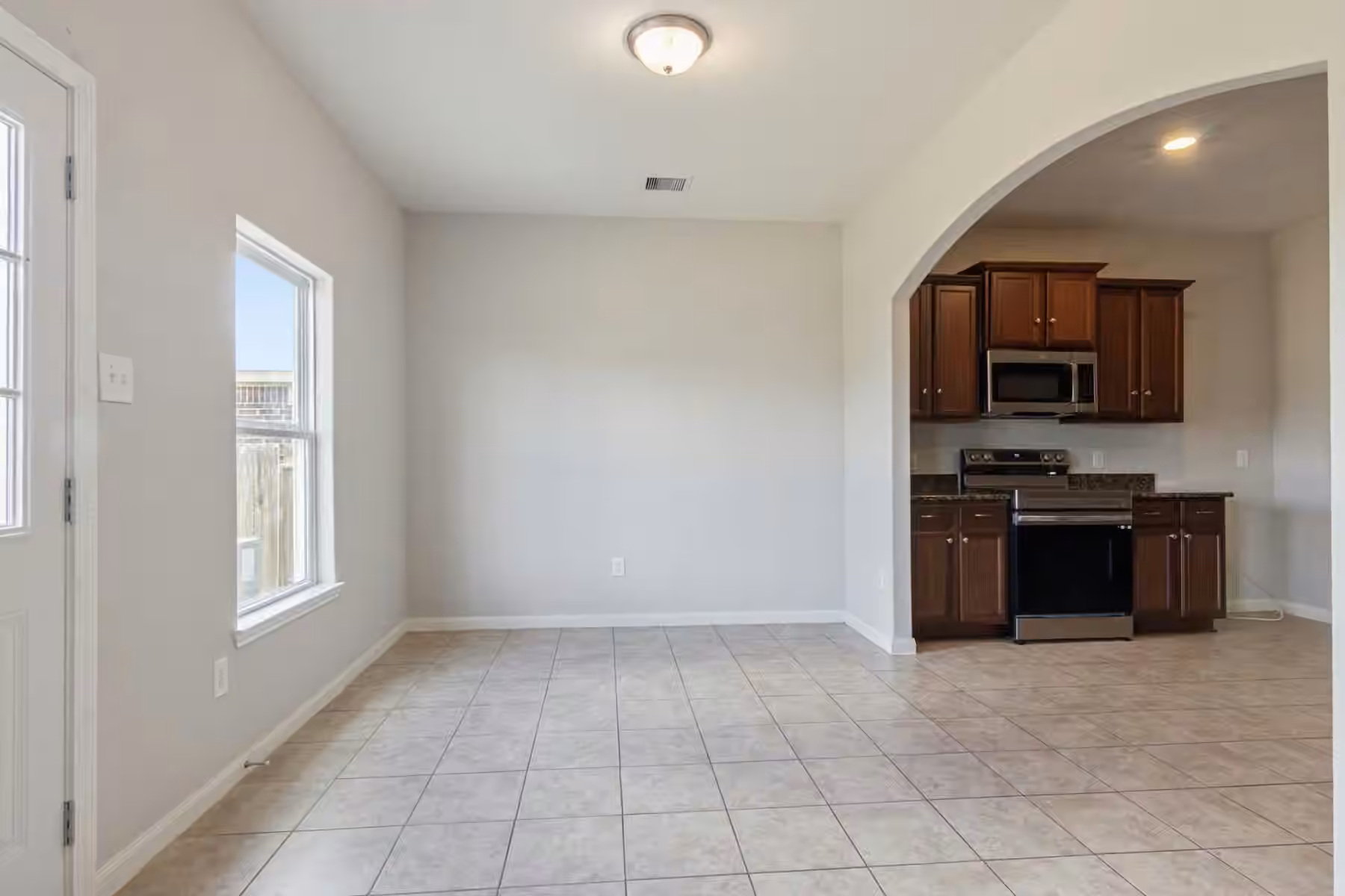 Photo 7 of 22606 Cloverland Field Drive, Hockley, TX