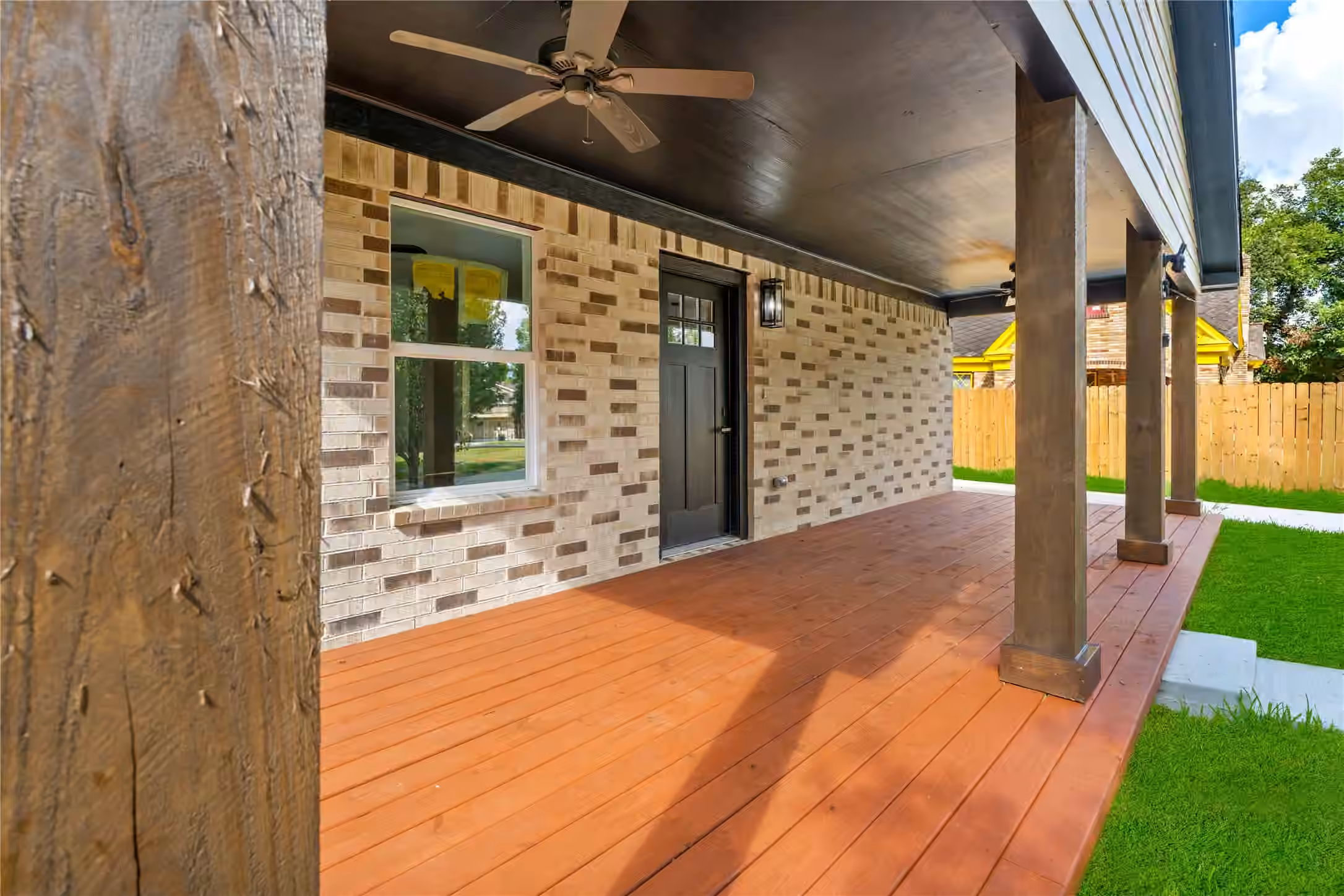 Photo 3 of 1408 Pearson Street, Houston, TX