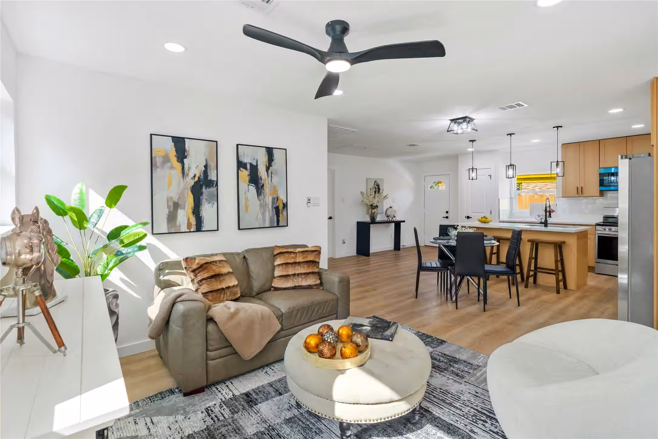 Photo 7 of 1408 Pearson Street, Houston, TX