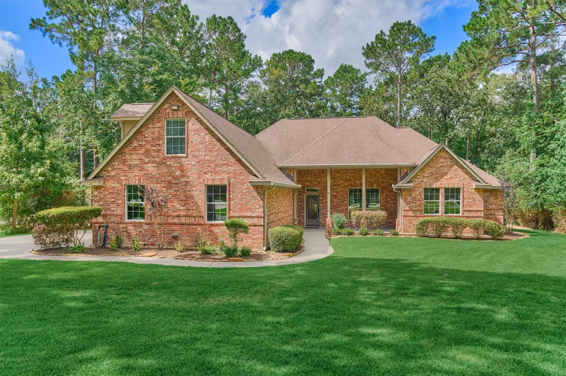 Photo of 11388 Grand Harbor Boulevard, Montgomery, TX 77356