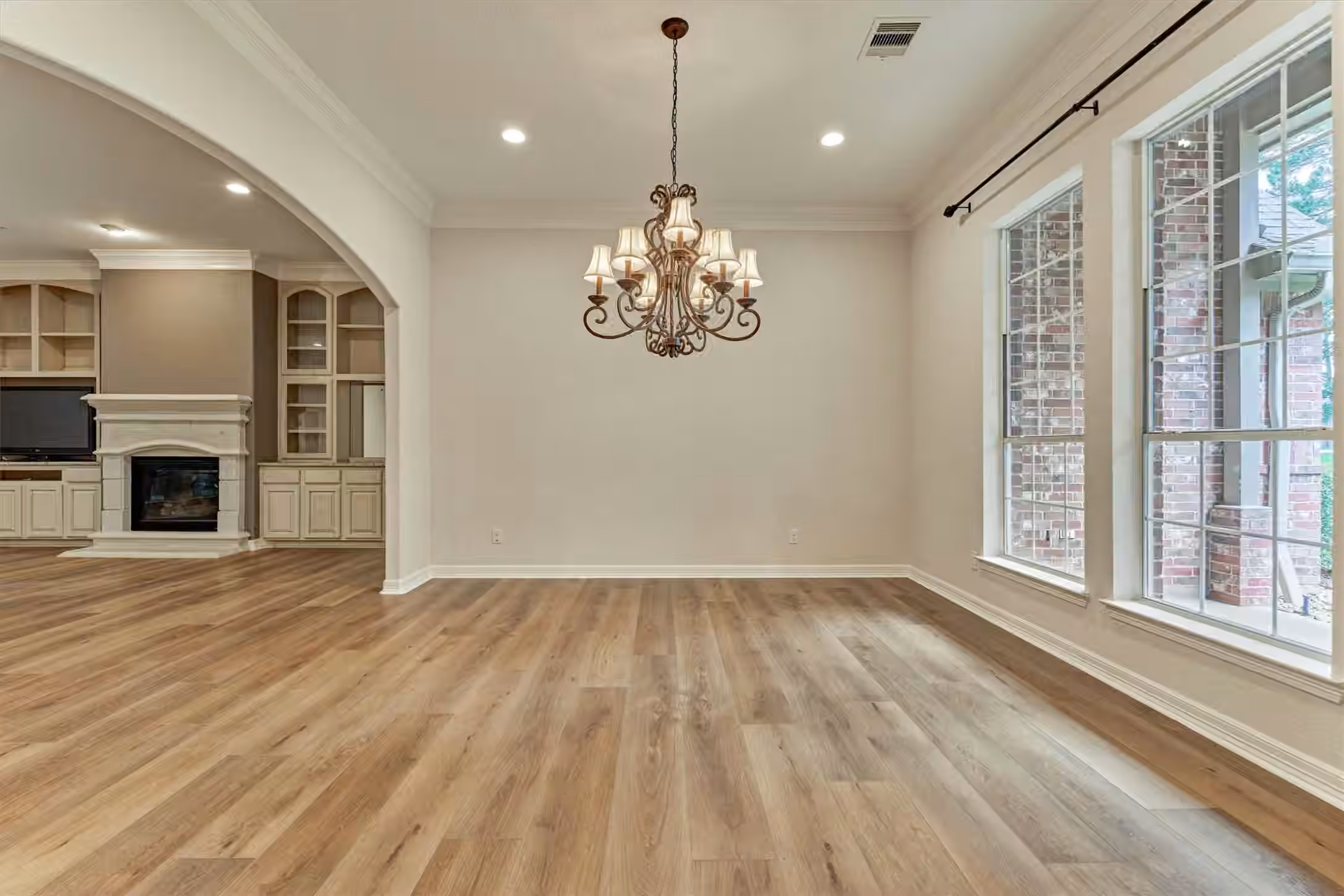 Photo 7 of 11388 Grand Harbor Boulevard, Montgomery, TX