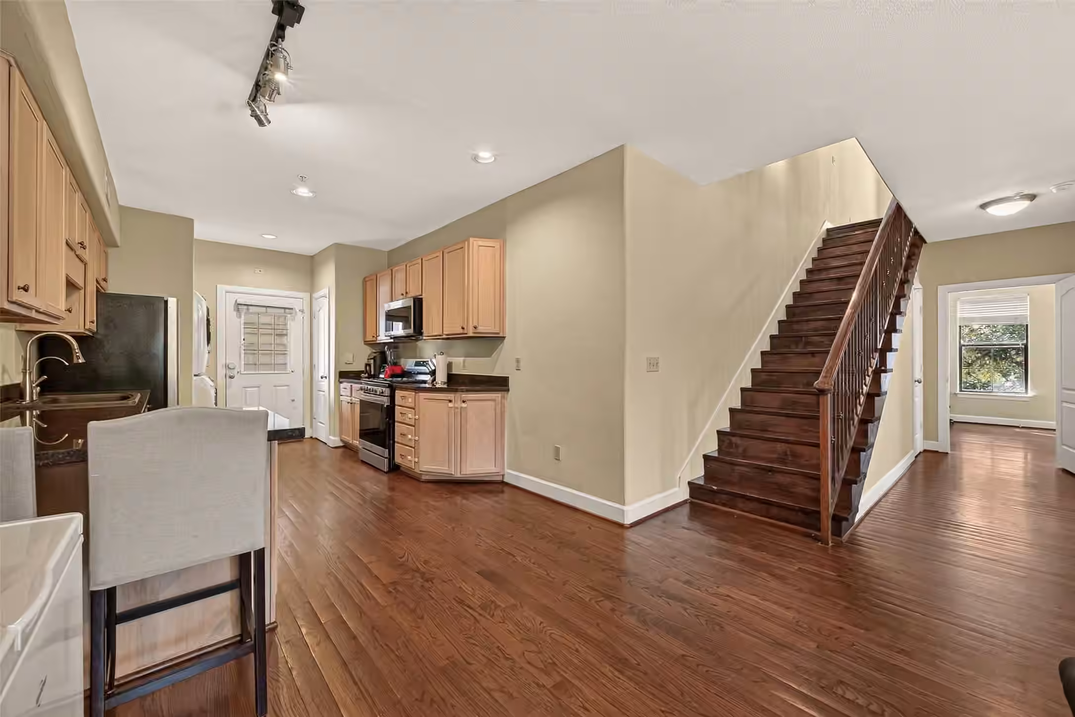 Photo 7 of 1602 Elgin St Street 11, Houston, TX