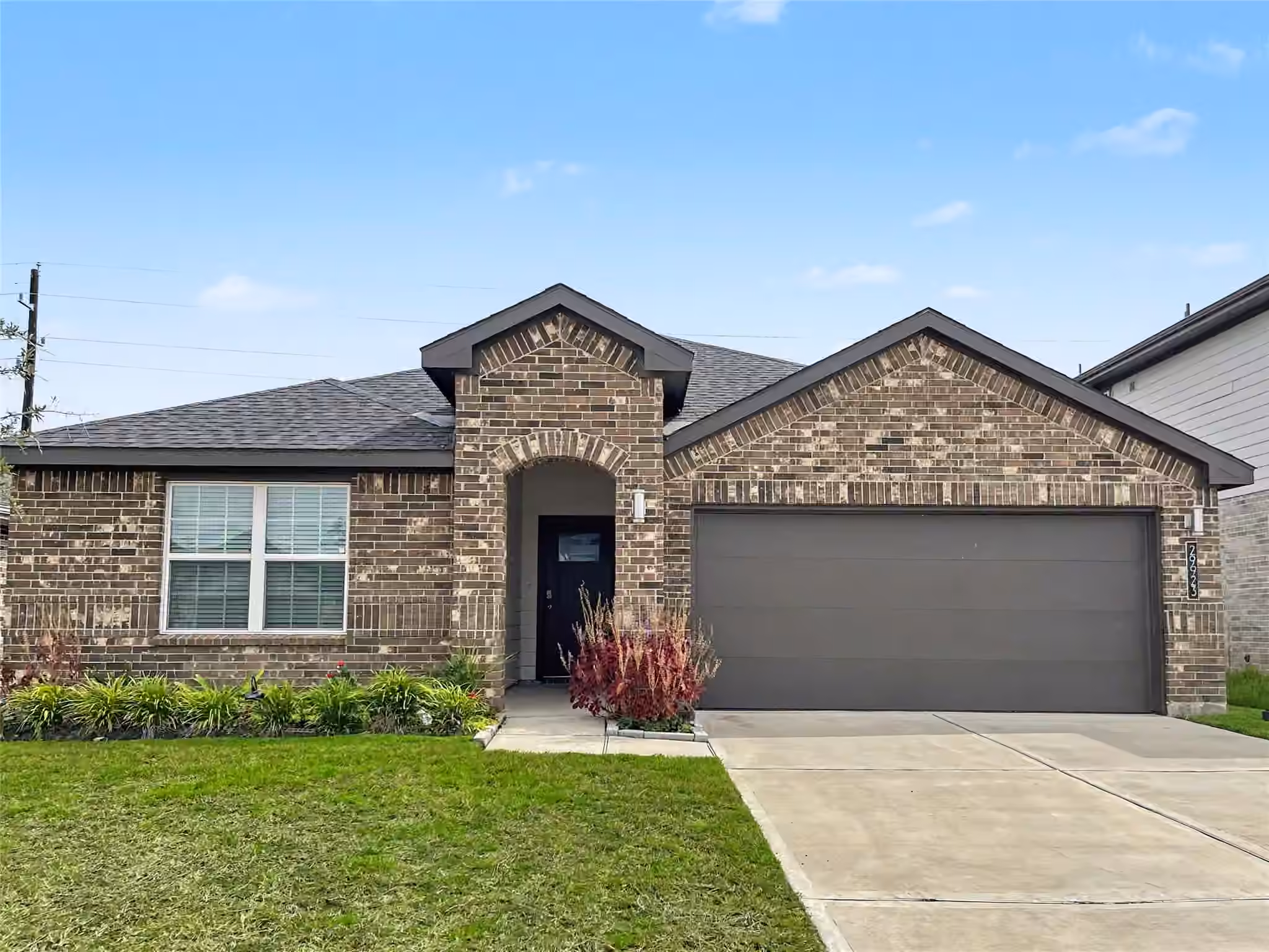 Photo 4 of 29923 Gallatin River Lane, Fulshear, TX