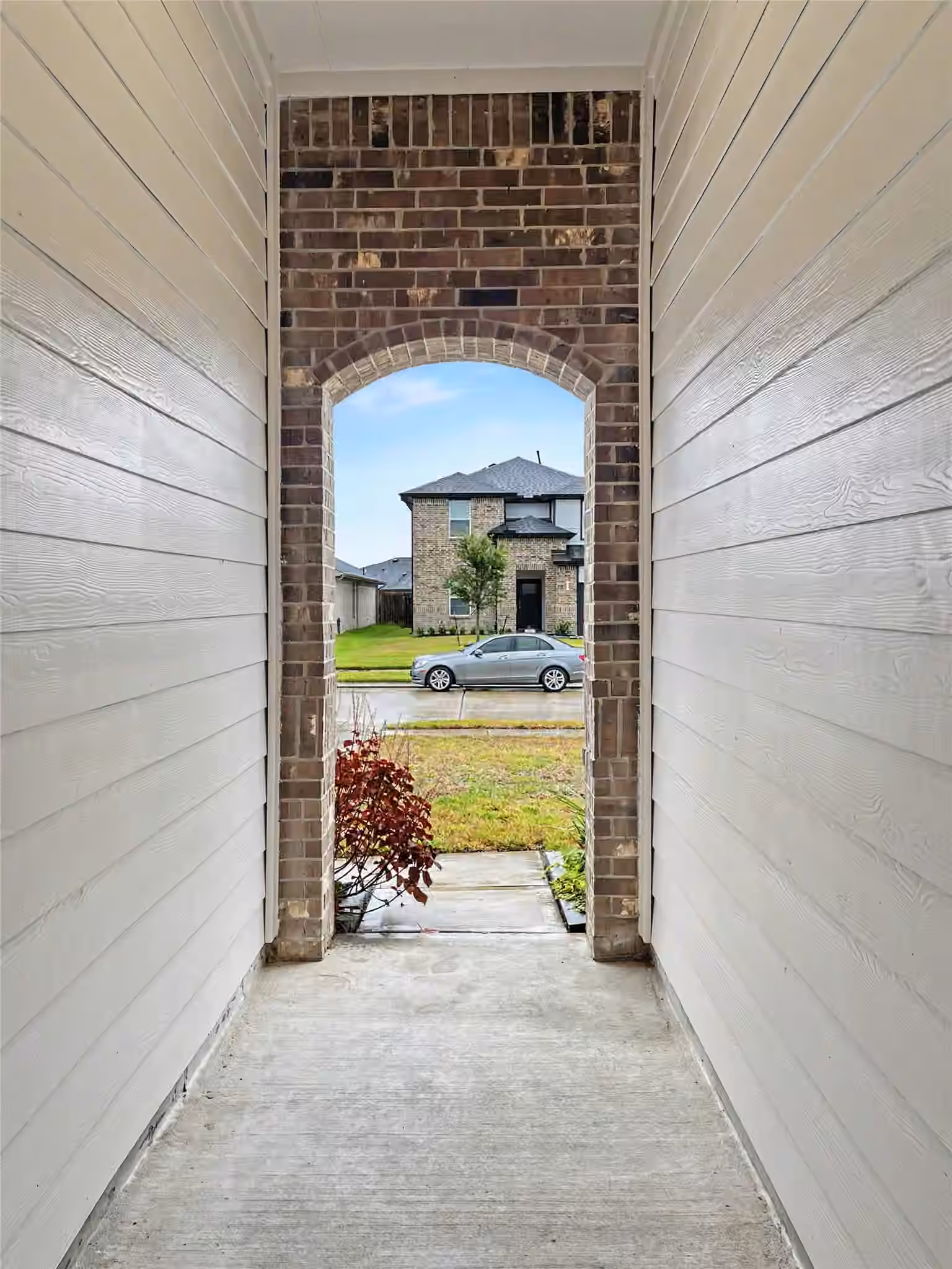 Photo 5 of 29923 Gallatin River Lane, Fulshear, TX