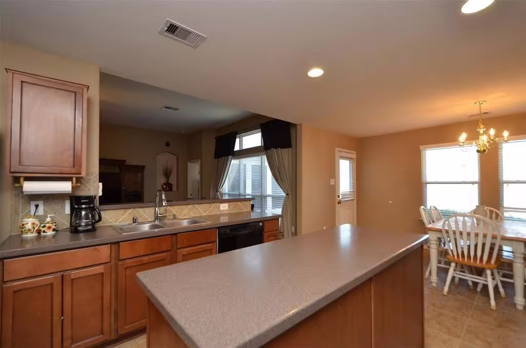 Photo 6 of 4818 Wilderness Glen Court, Katy, TX