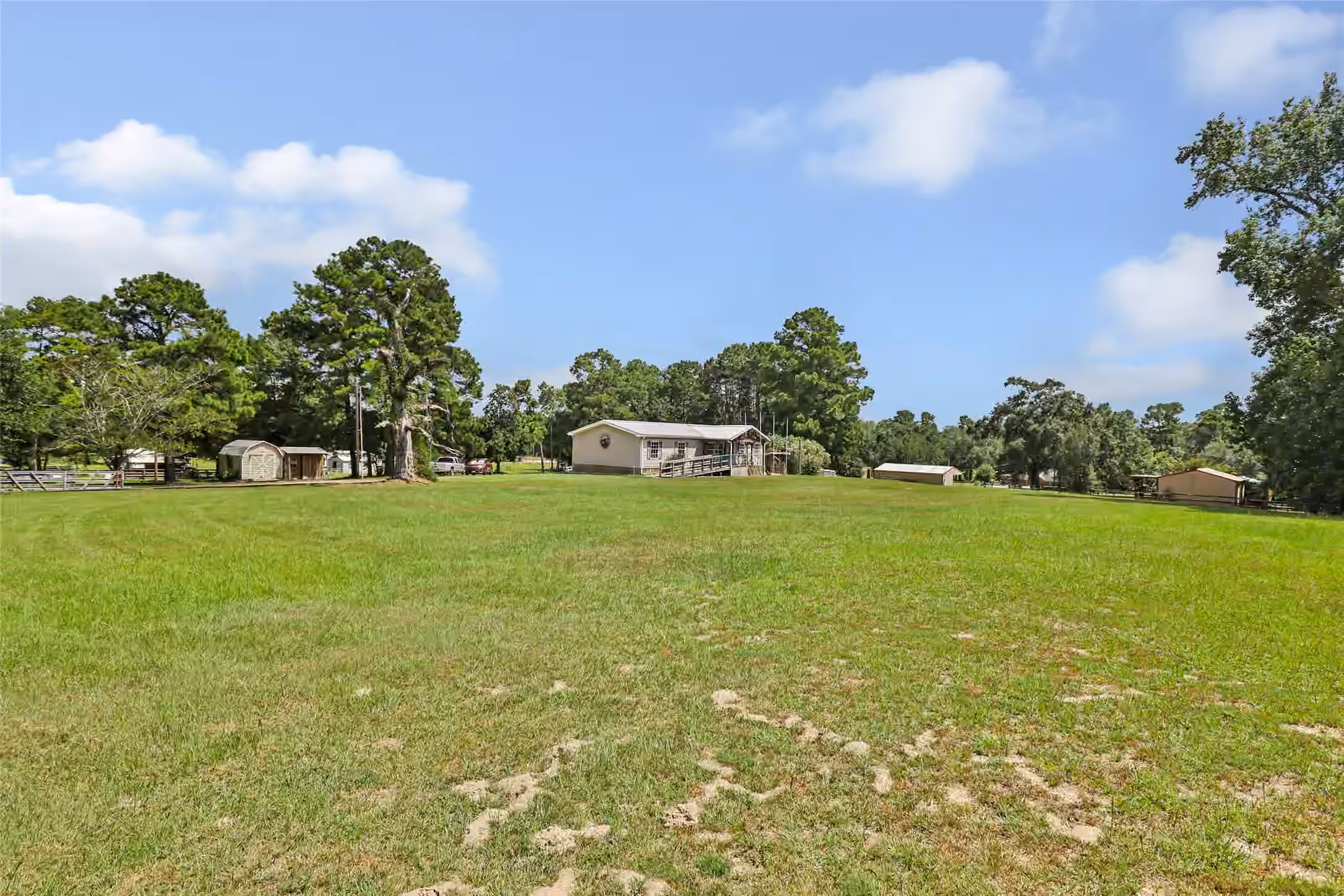 Photo of 16980 Main Drive, Willis, TX