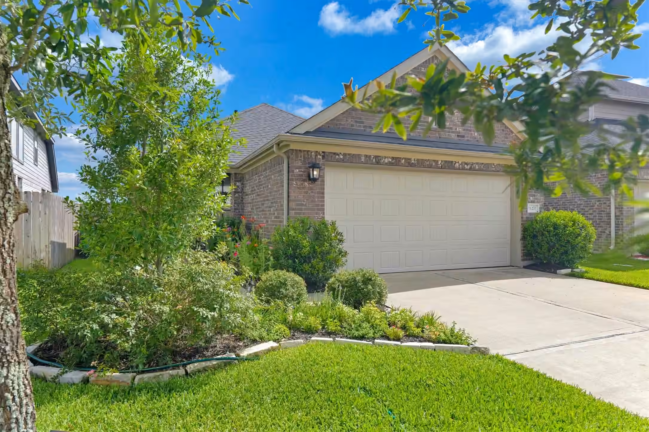 Photo 5 of 31231 Albany Brook Lane, Hockley, TX