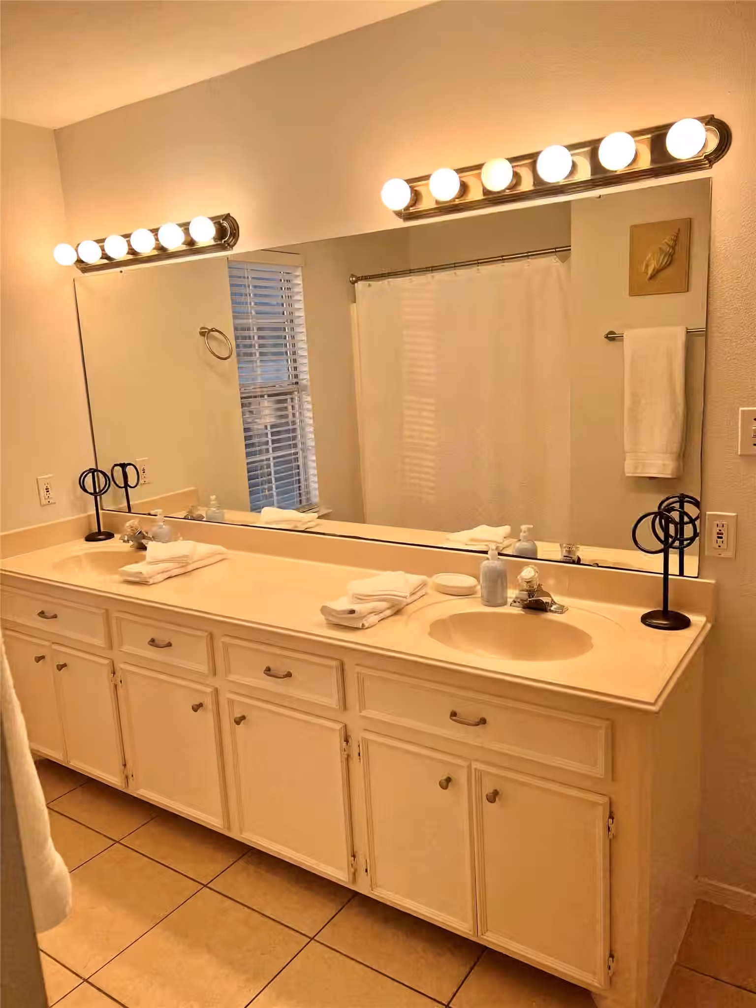 Photo 6 of 125 Marlin Lane, Freeport, TX
