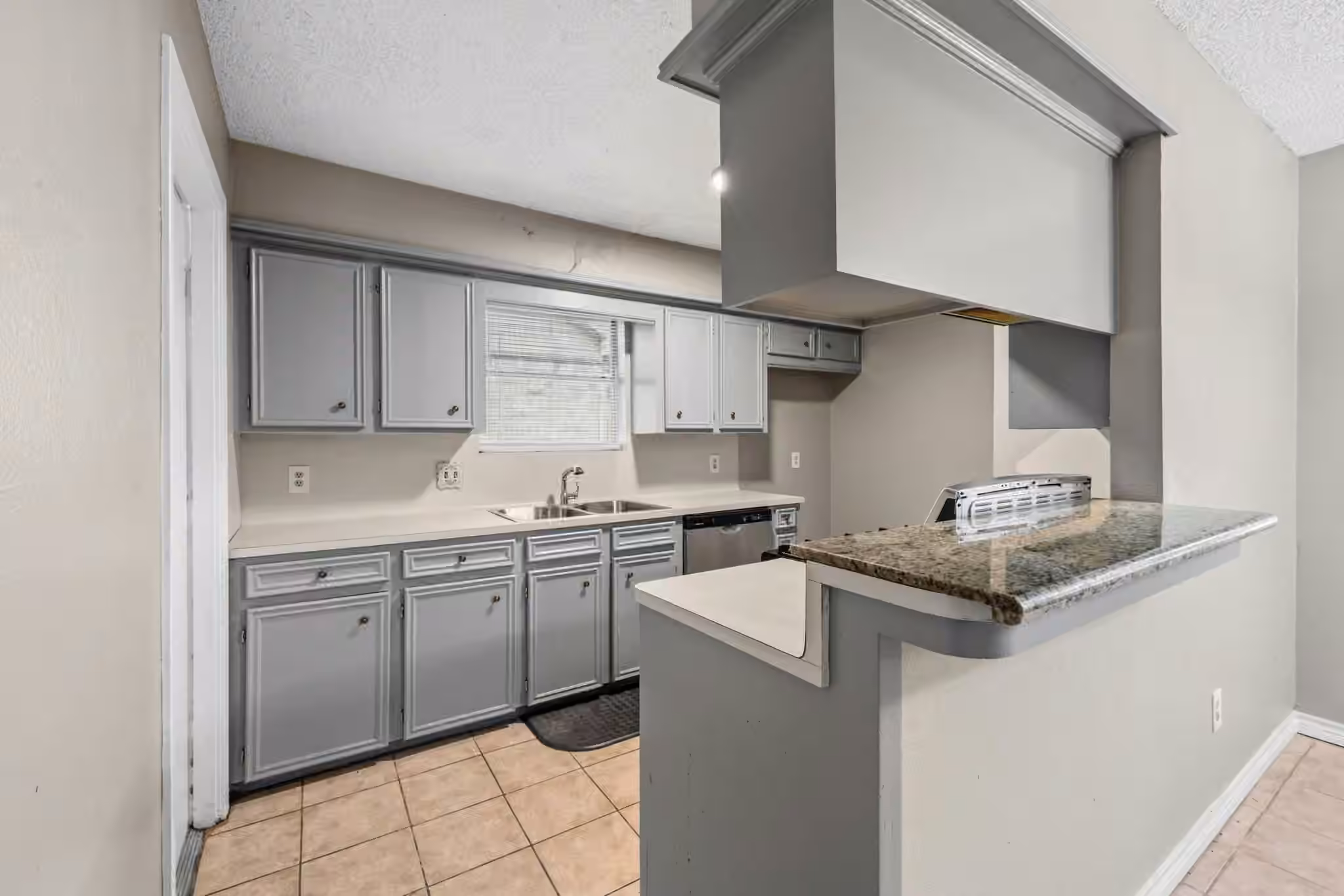 Photo 7 of 5112 Parsley Street, Baytown, TX