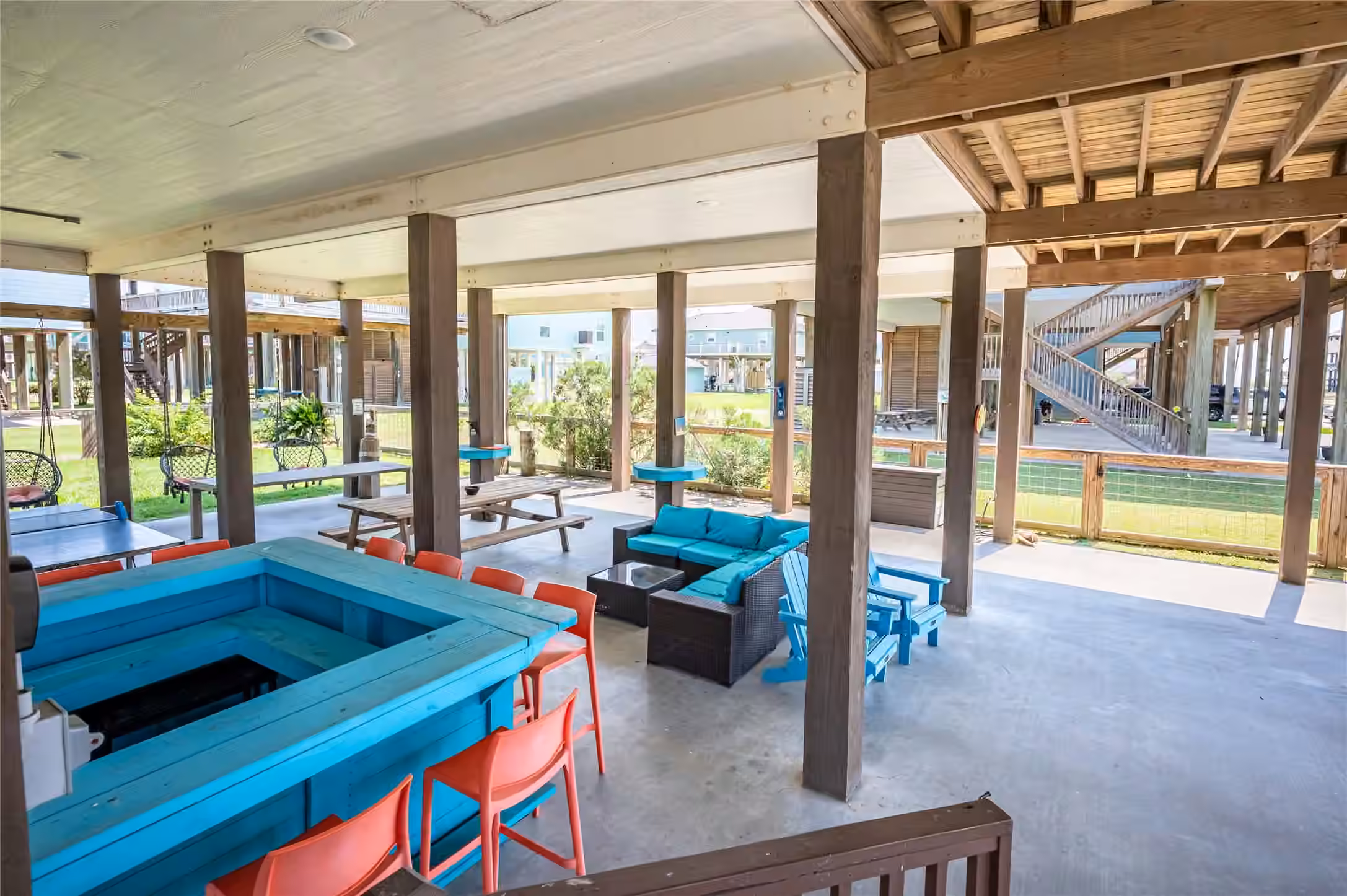 Photo 7 of 866 Townsend Drive, Crystal Beach, TX