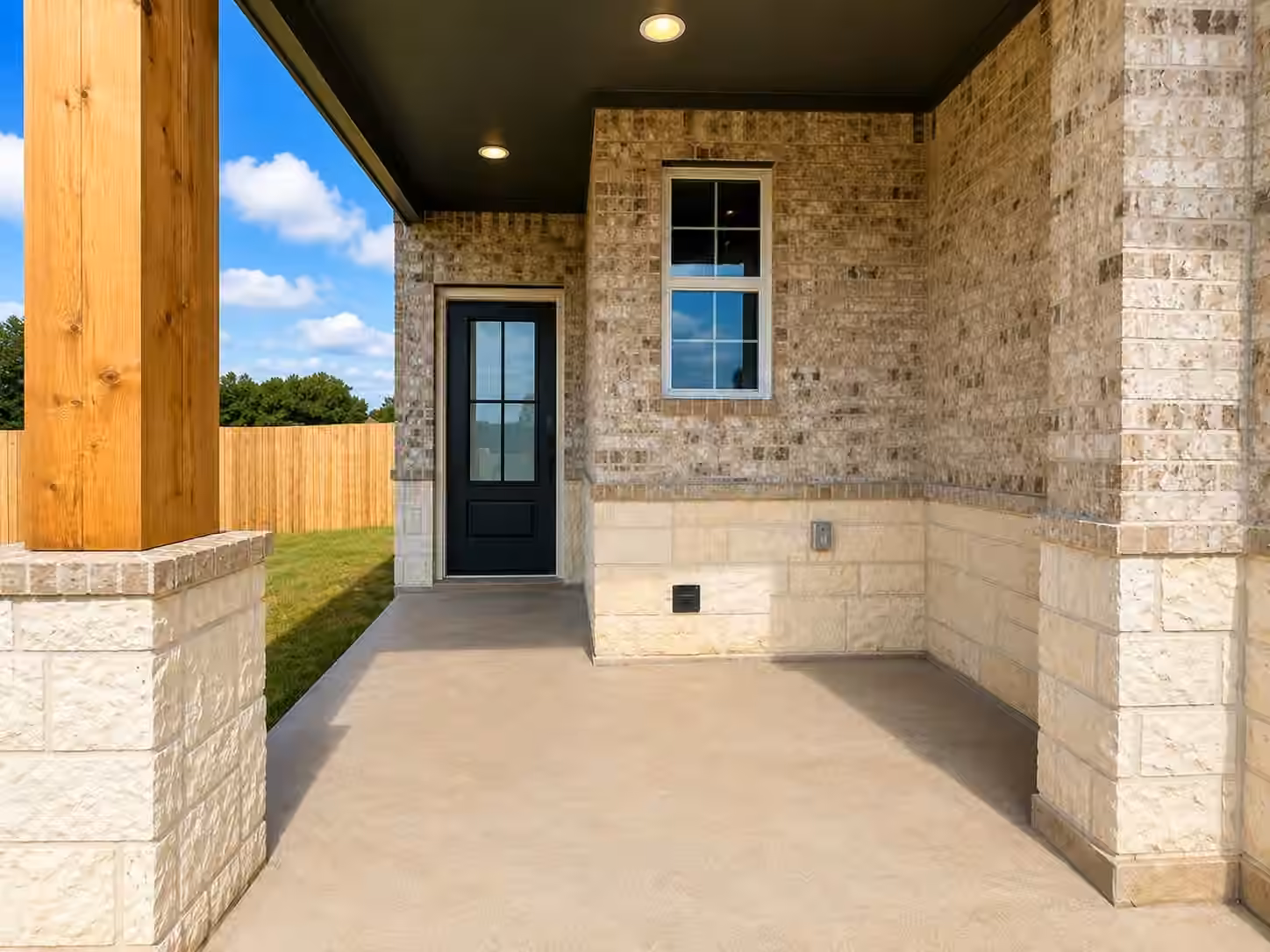 Photo 2 of 2954 Garzita Court, Wharton, TX