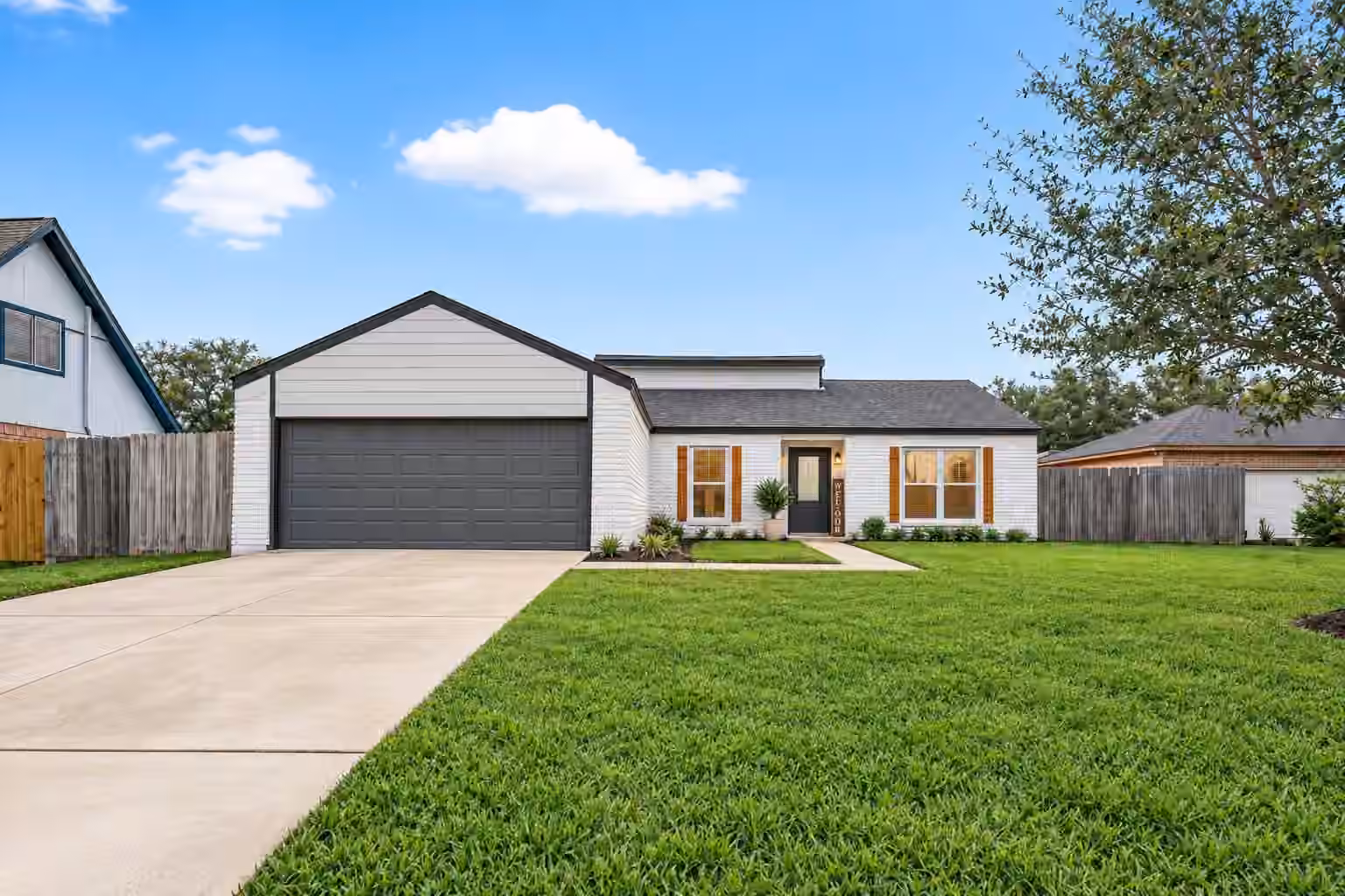 Photo of 13110 Naples Lane, Stafford, TX