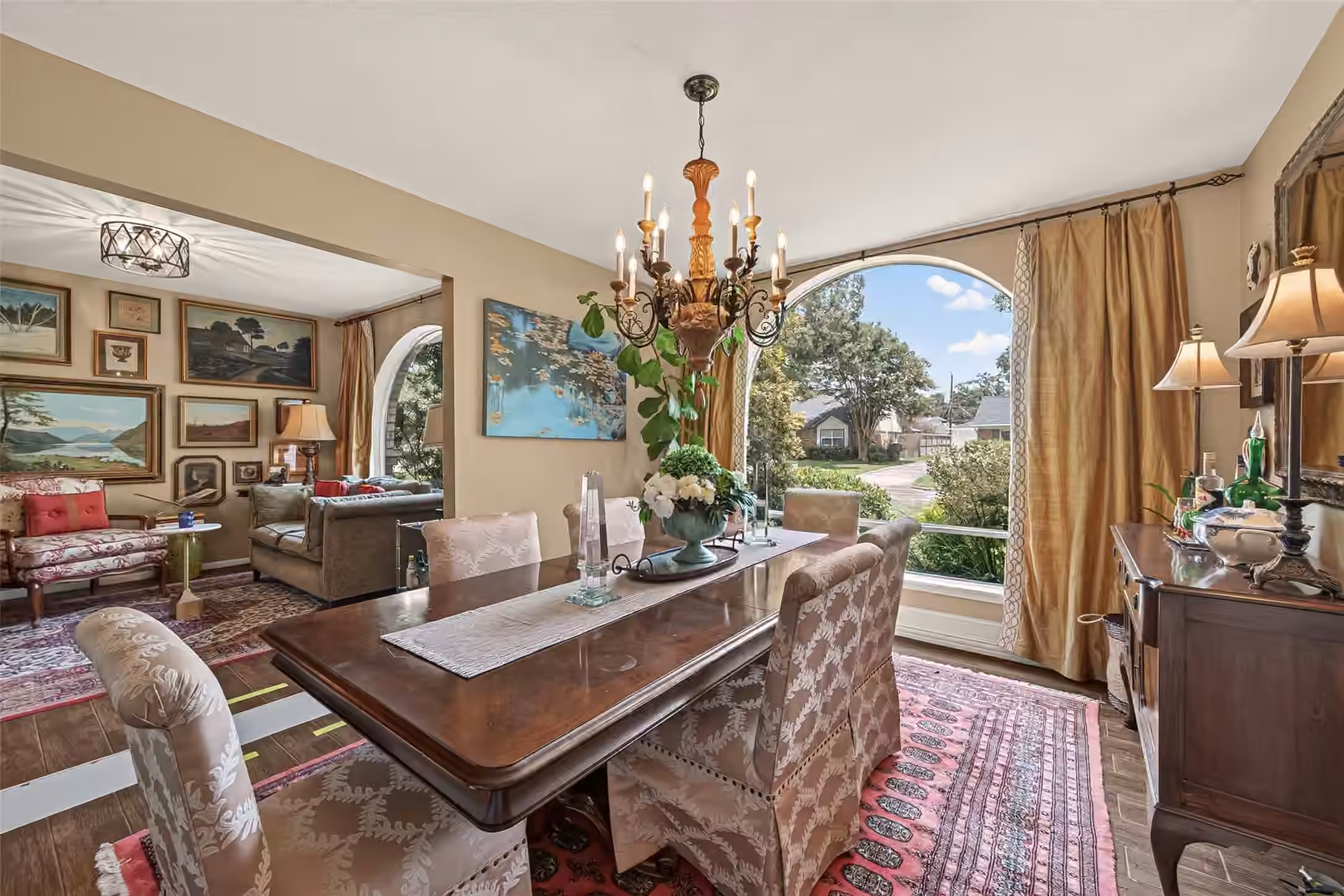 Photo 3 of 2623 Pomeran Drive, Houston, TX
