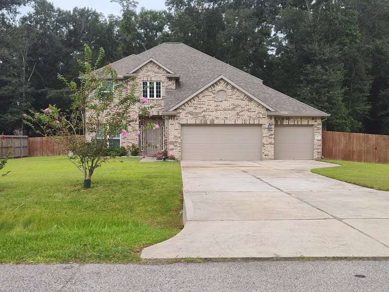 Photo of 98 Road 6605, Dayton, TX 77535