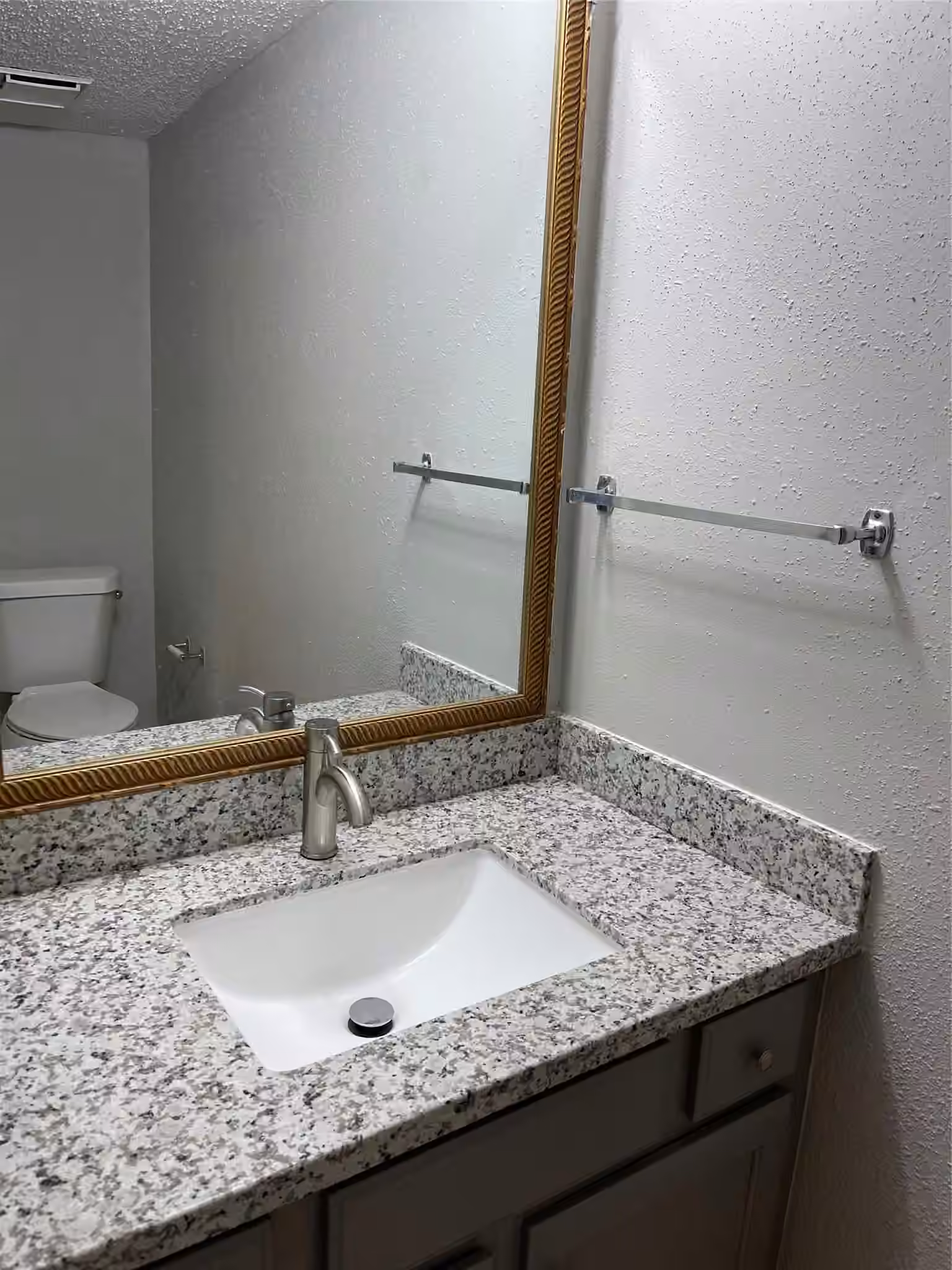 Photo 3 of 15627 Weldon Drive, Houston, TX