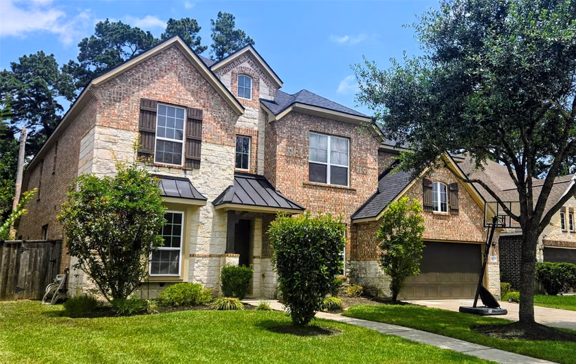 Photo 3 of 5002 Sawmill Terrace Lane, Spring, TX