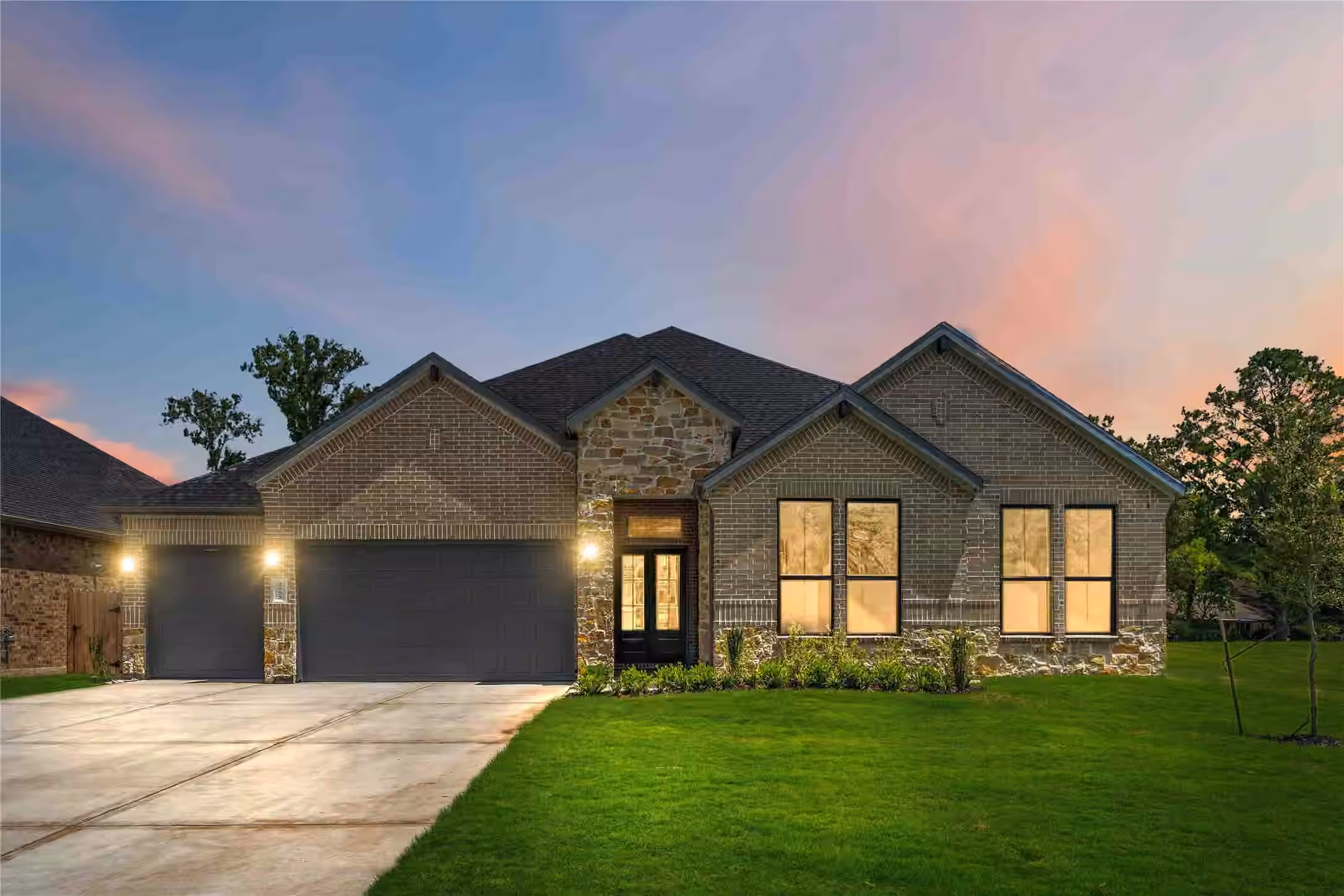 Photo of 2505 Barton Creek Trail Dr, Friendswood, TX 77546