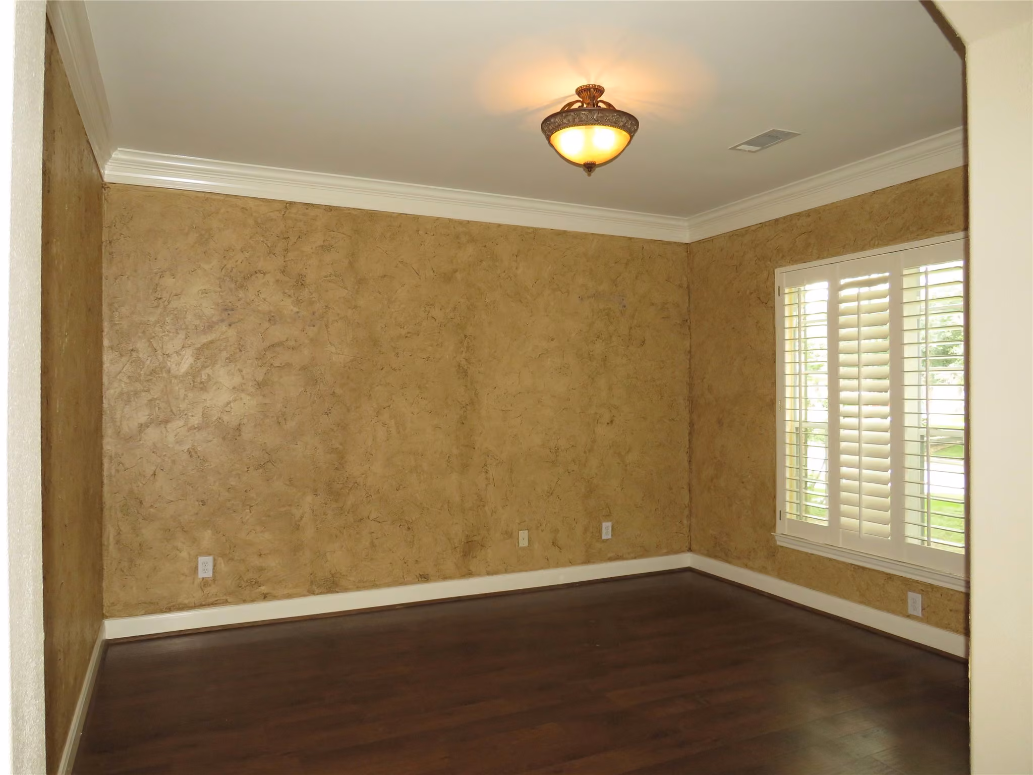 Photo 2 of 13322 Castlecombe Drive, Houston, TX
