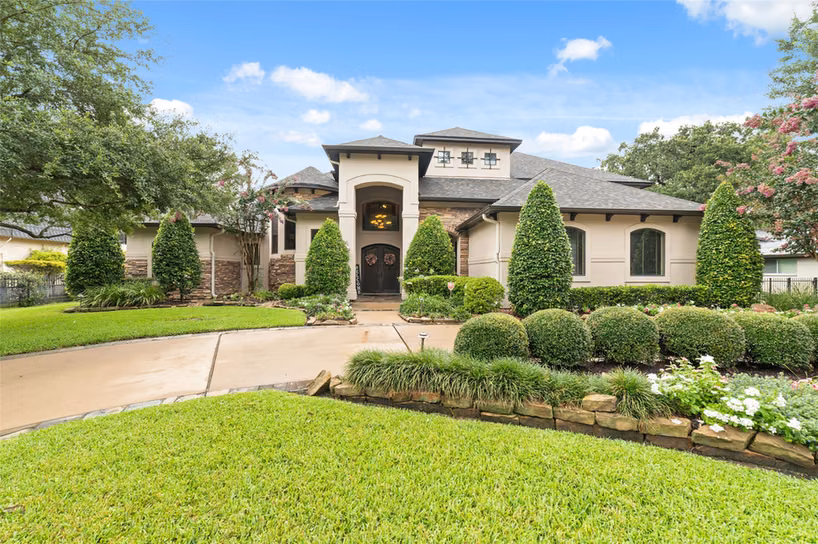Photo of 6210 Pebble Beach Drive, Houston, TX 77069