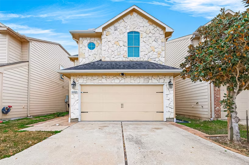 Photo of 11021 Panther Court, Houston, TX 77099