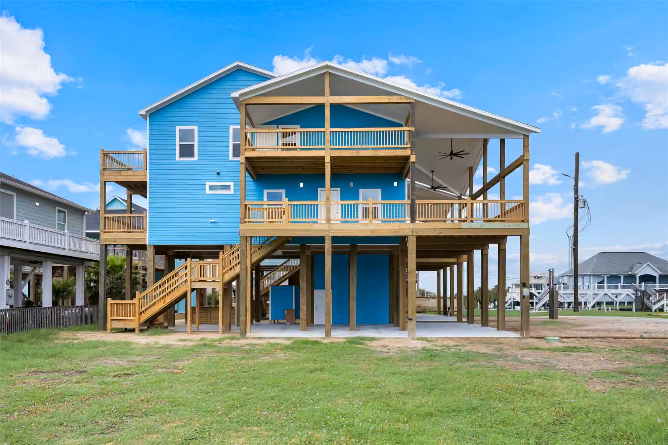 Photo of 877 Alberdie Drive, Crystal Beach, TX 77650
