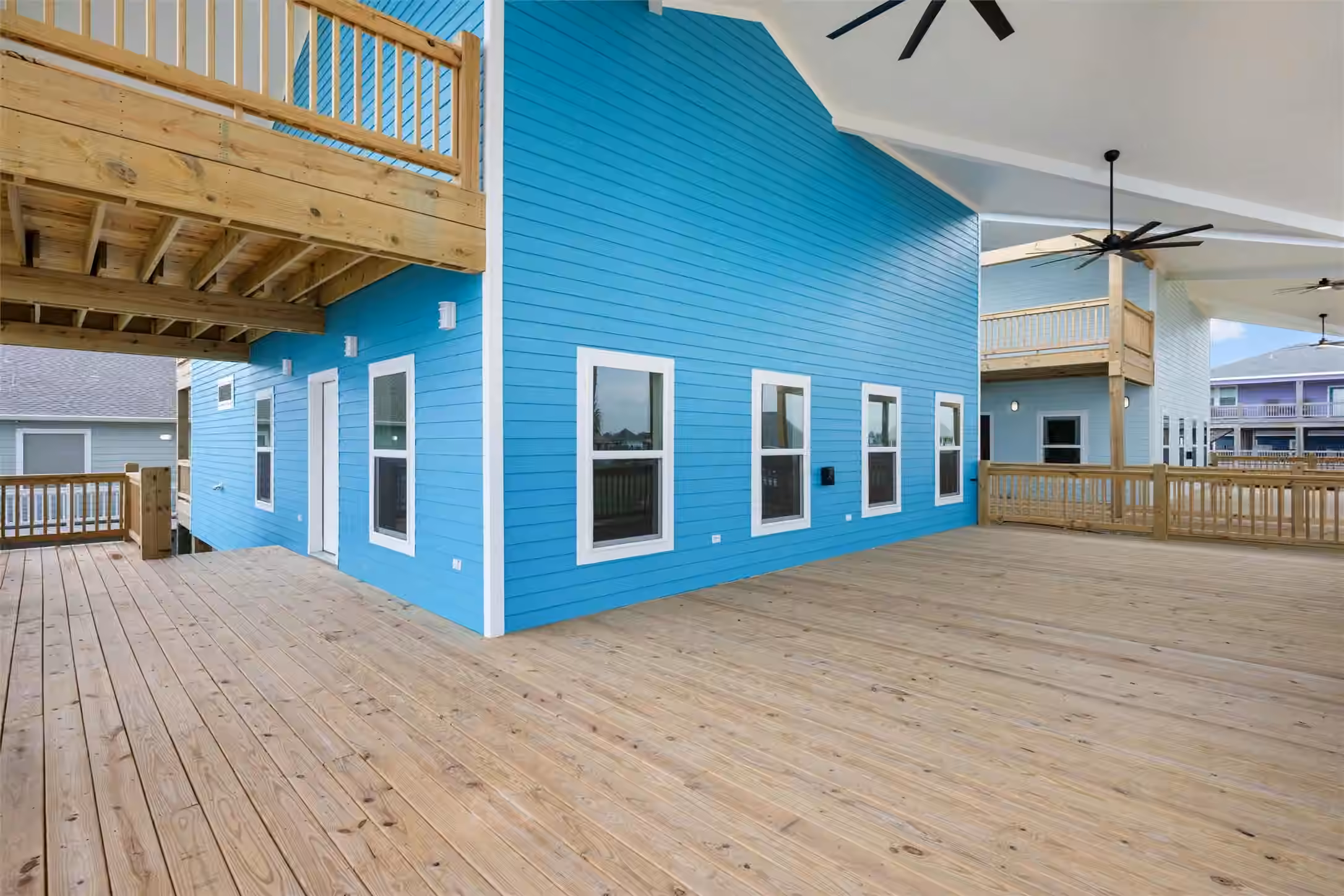 Photo 5 of 877 Alberdie Drive, Crystal Beach, TX